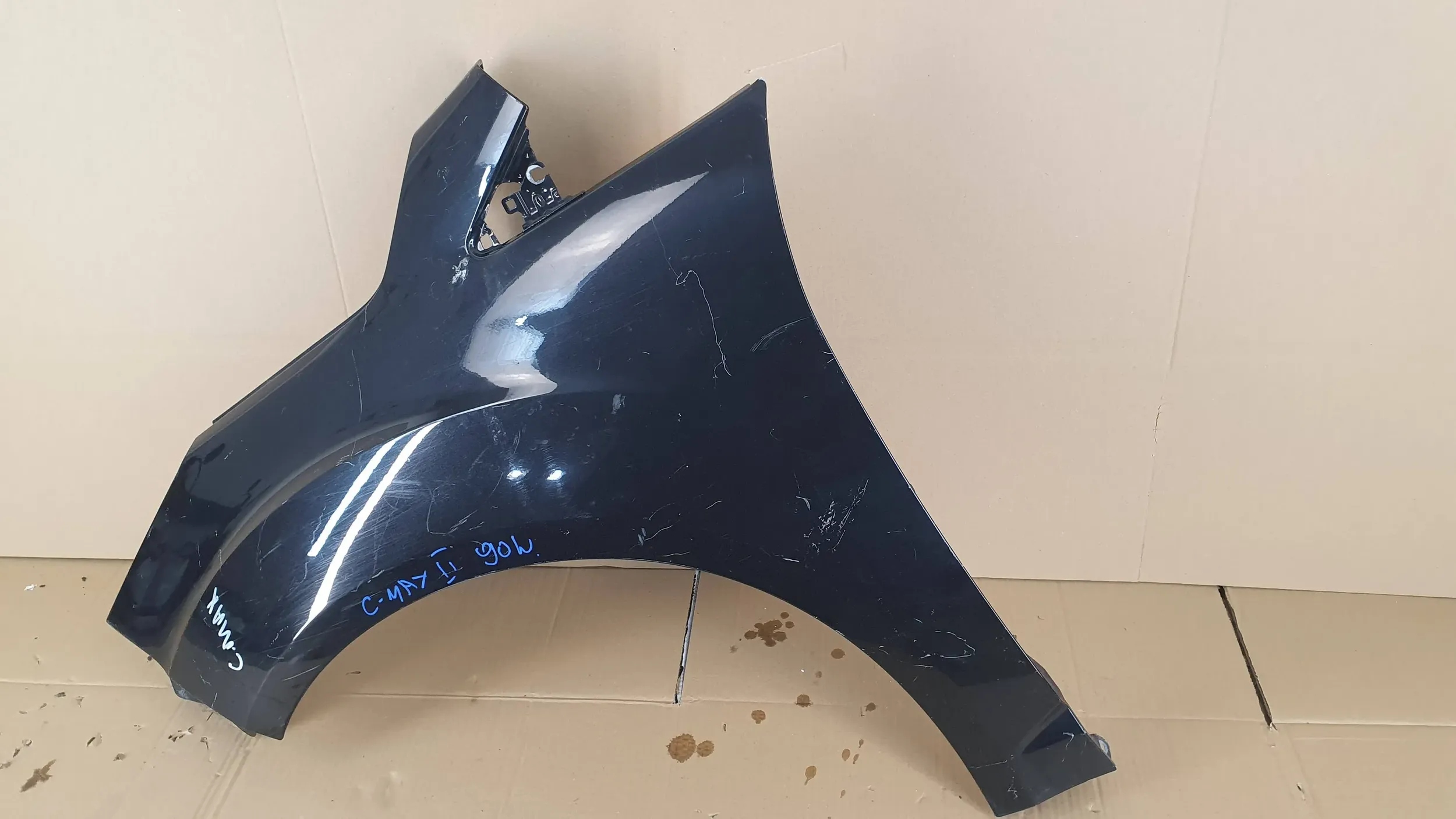 Ford C-MAX II 2 10- left fender front front $