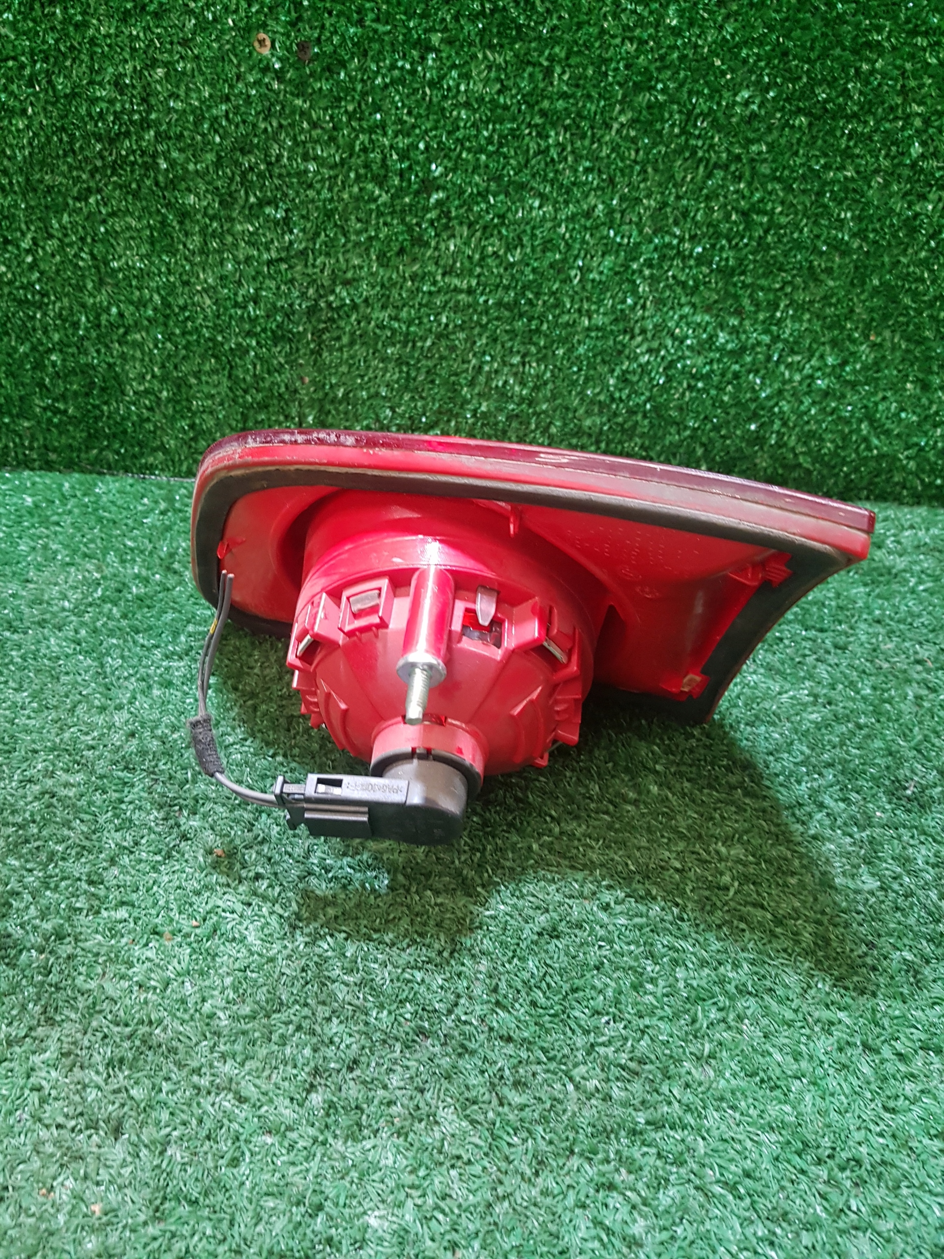 light left rear VOLKSWAGEN PASSAT B6