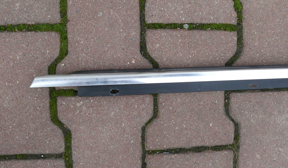 moulding CHROM door gasket ZBIERAJACA windows left front AUDI A6 C6