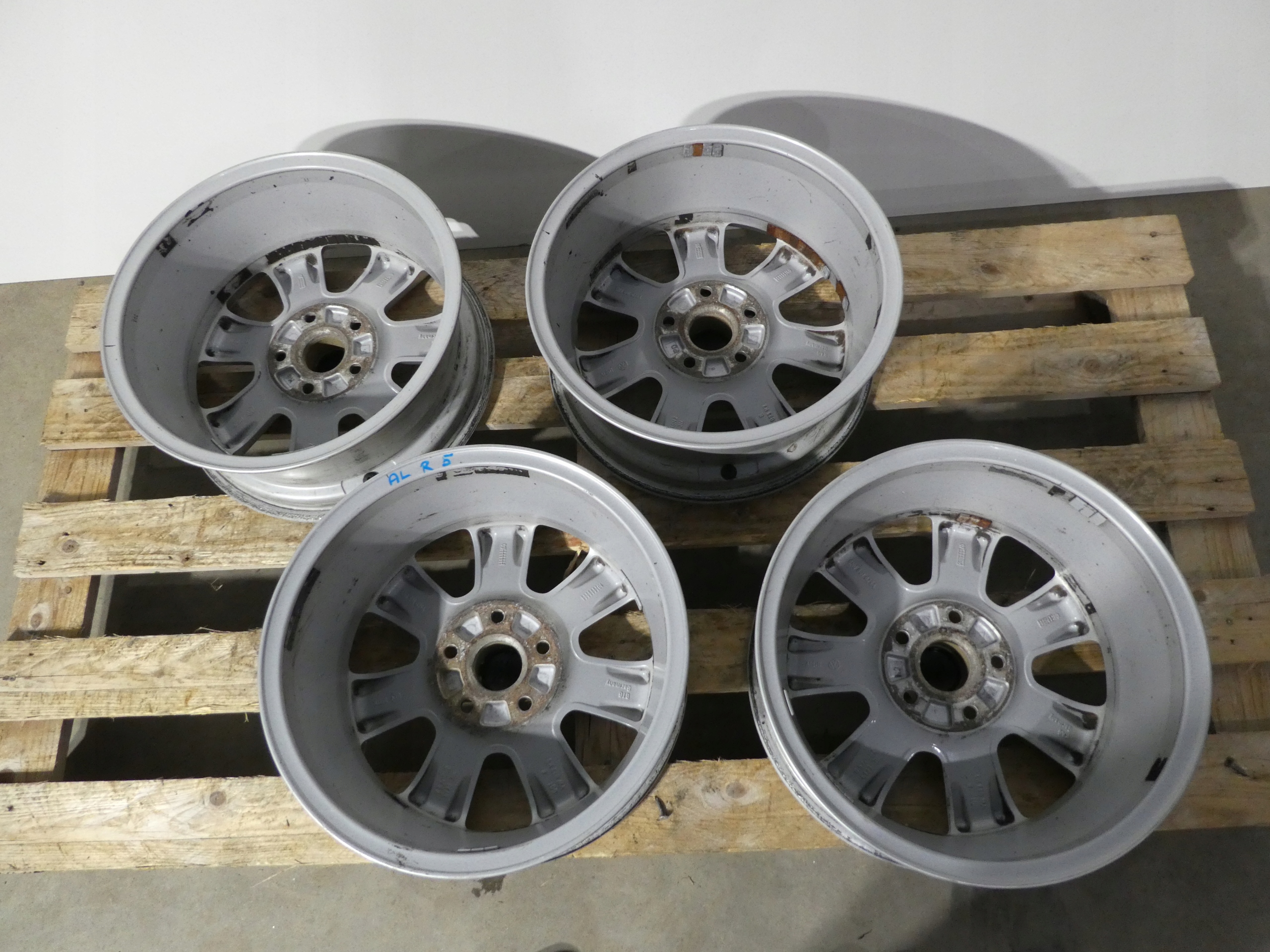 4X disc 5X112 16 5N0601025A VW TIGUAN 5N