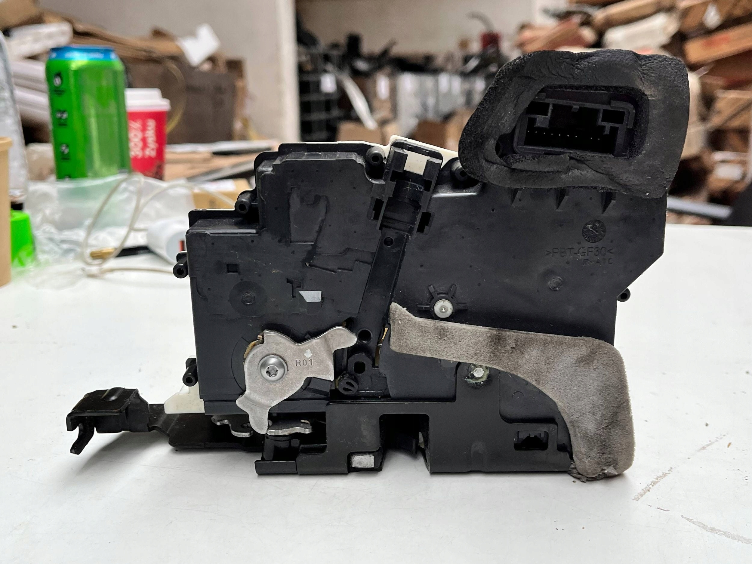 original lock door right front Audi RS Q8 4K1837016K !J