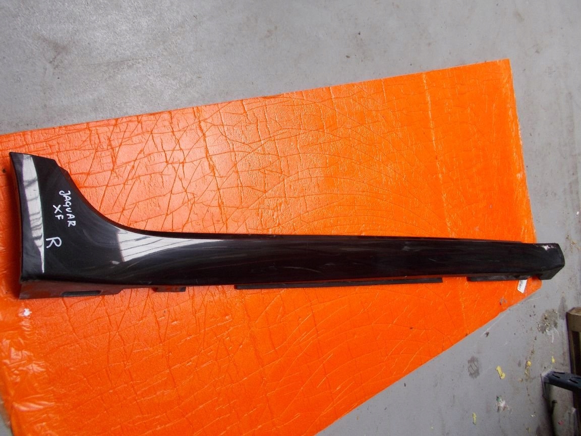 JAGUAR XF РЕСТАЙЛІНГ НАКЛАДКА ПОРОГА ПРАВА