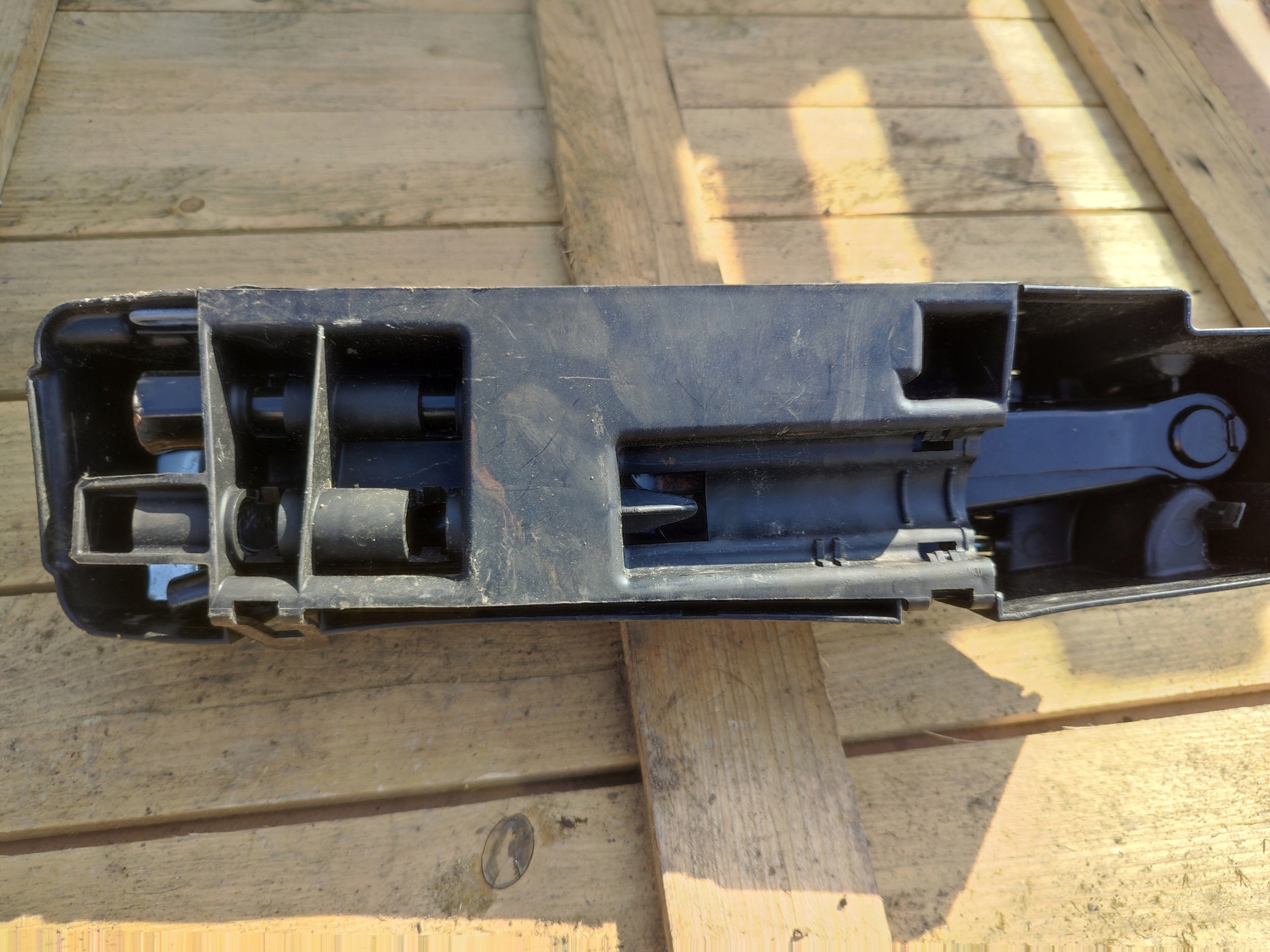 Levier de vitesse Roues de la roue de secours RENAULT ESPACE 8200694110