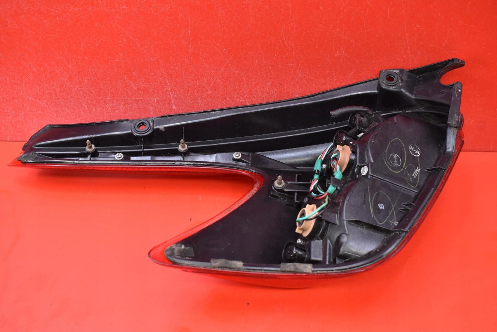 light left rear part rear NISSAN JUKE 1 and LIFT 14-19