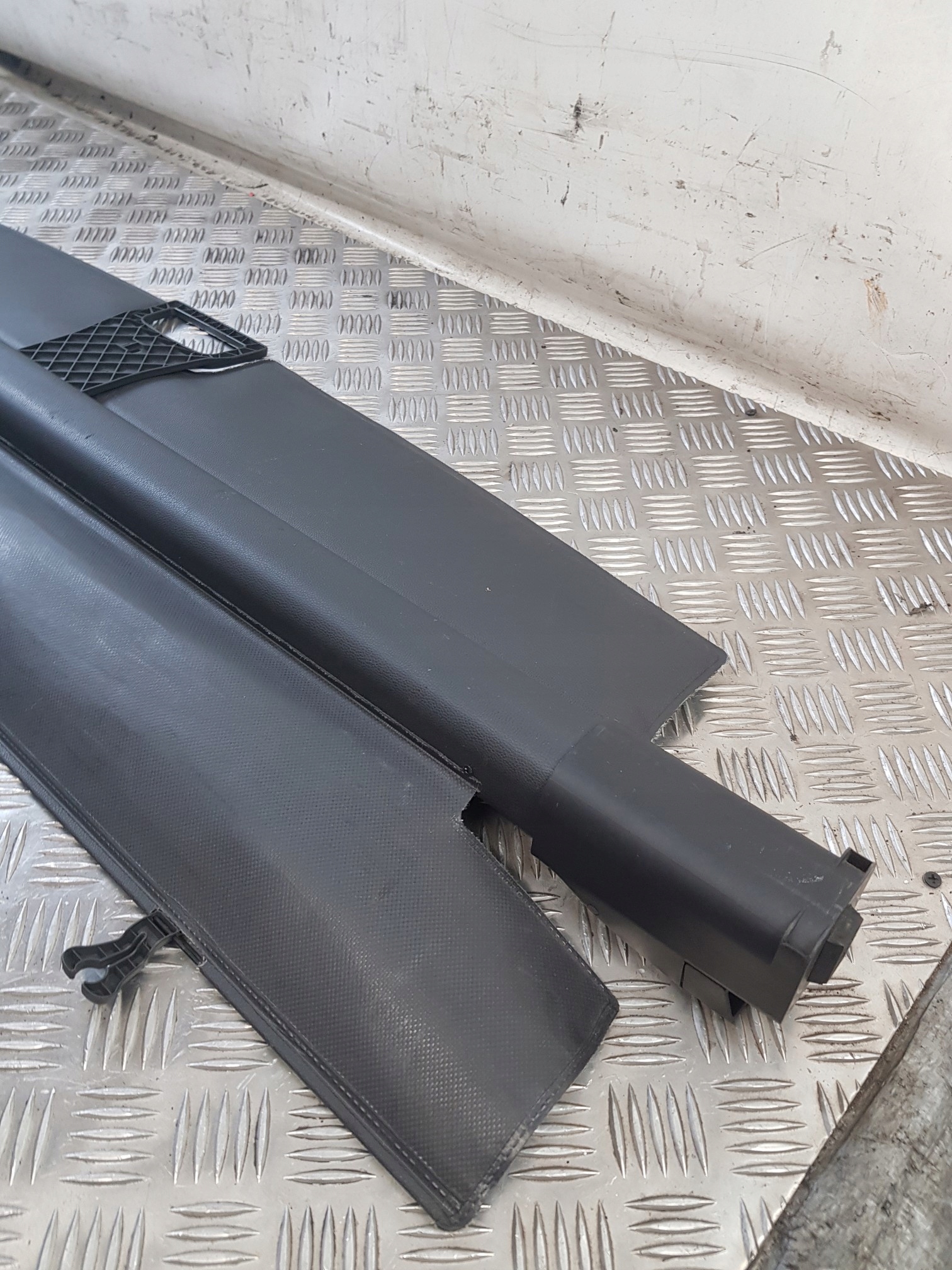blinds boot OPEL ASTRA H KOMBI 08R