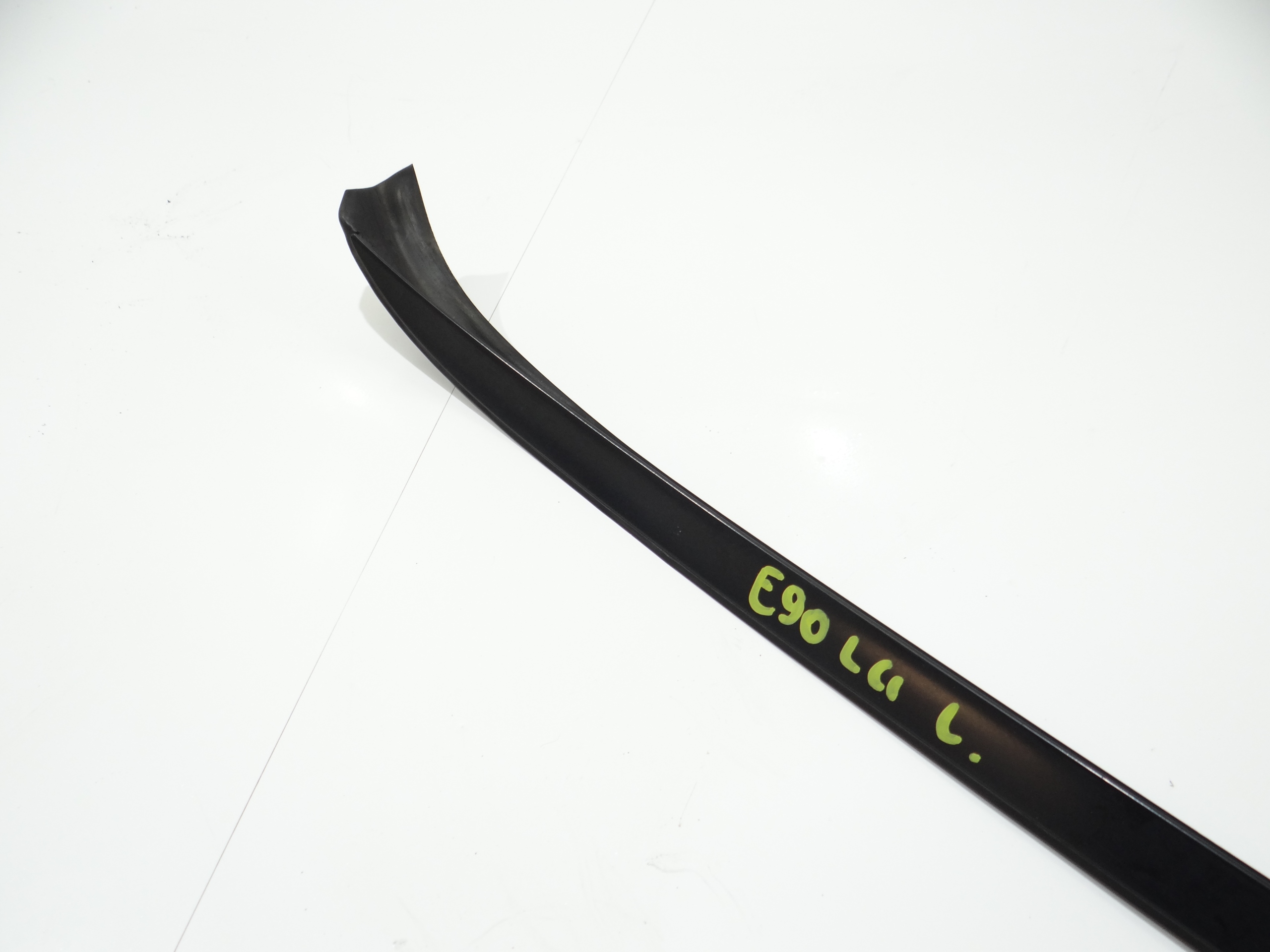 moulding windows CZOLOWEJ left BMW E90 LCI (17229535)