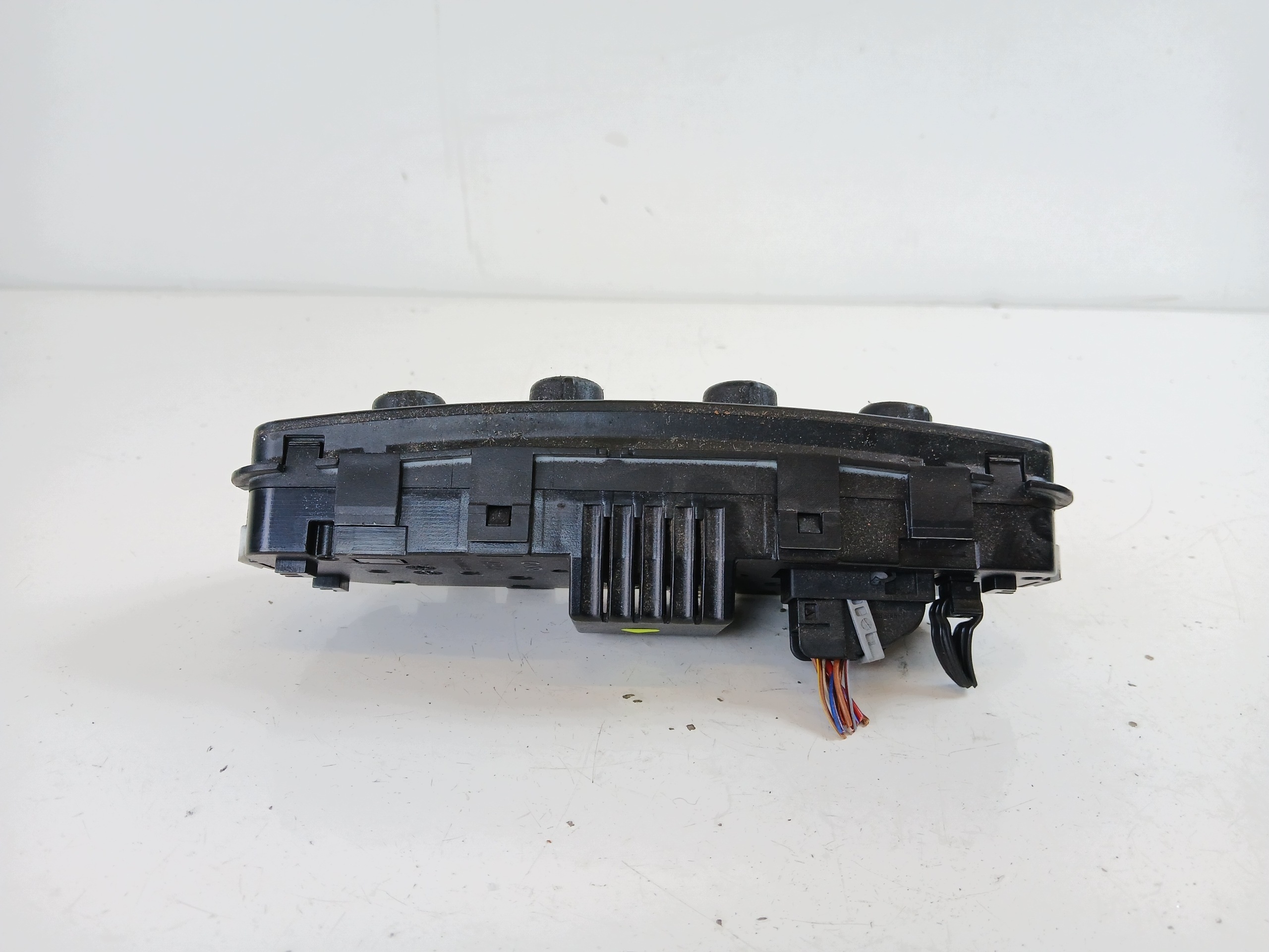 MERCEDES W209 W203 Unite commande clima Bouches buses A2098300085