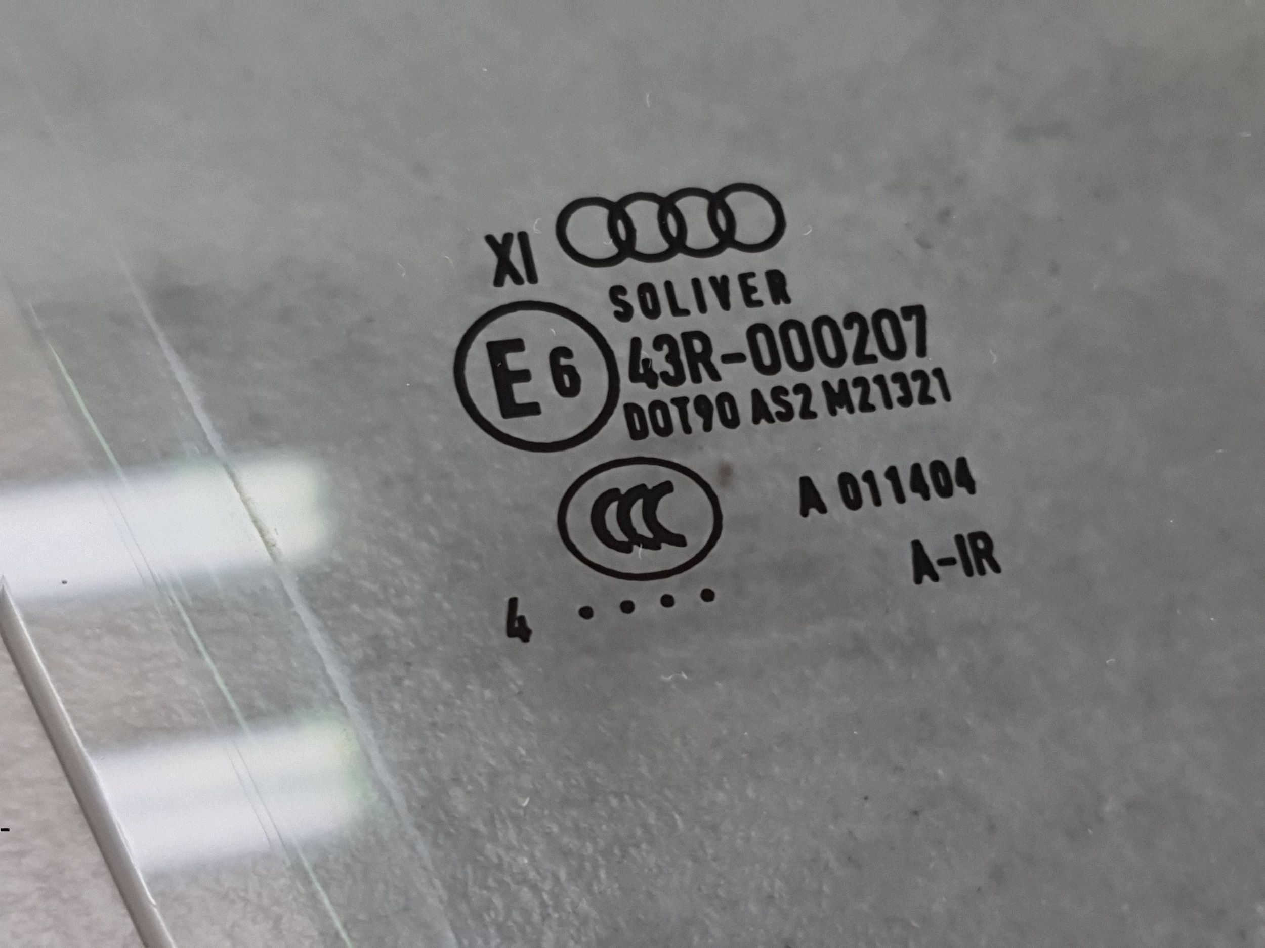 Audi Q7 4M window door right front 2014 podwojna 4M0845022A