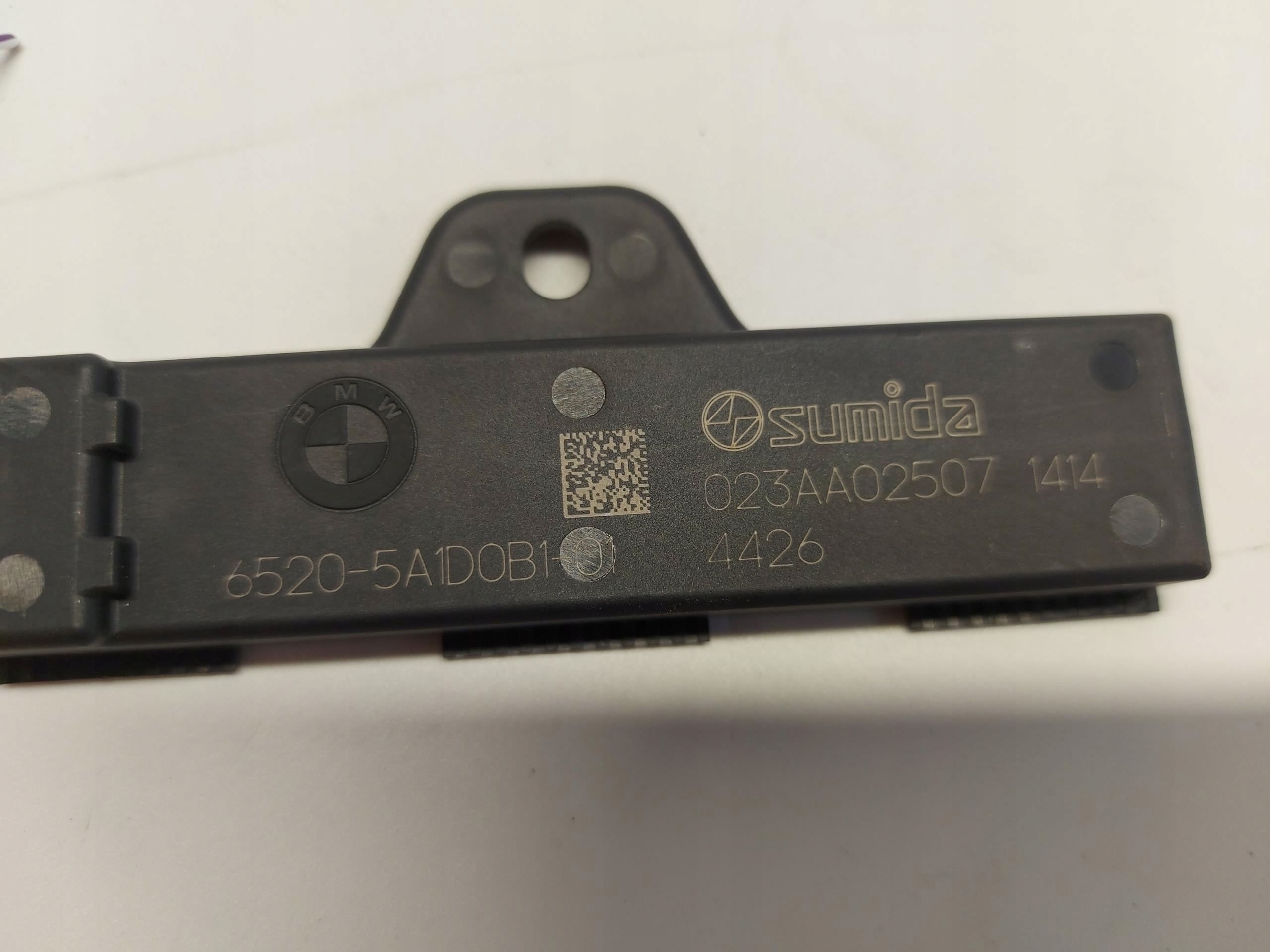 BMW iX1 X1 U11 Antenne dostepu Keyless 5A1D0B1