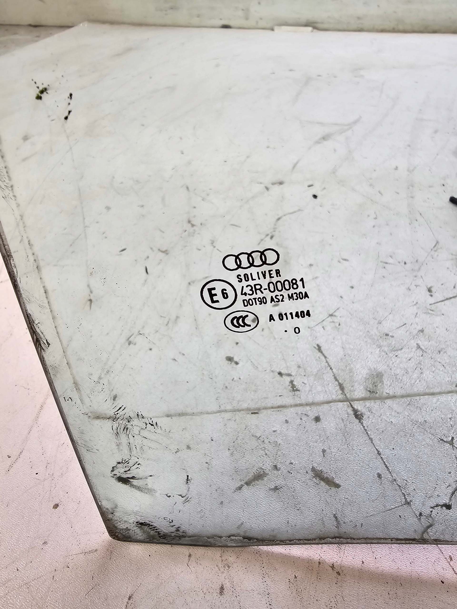window door left rear part AUDI A6 C6 AVANT 4F9 2010R