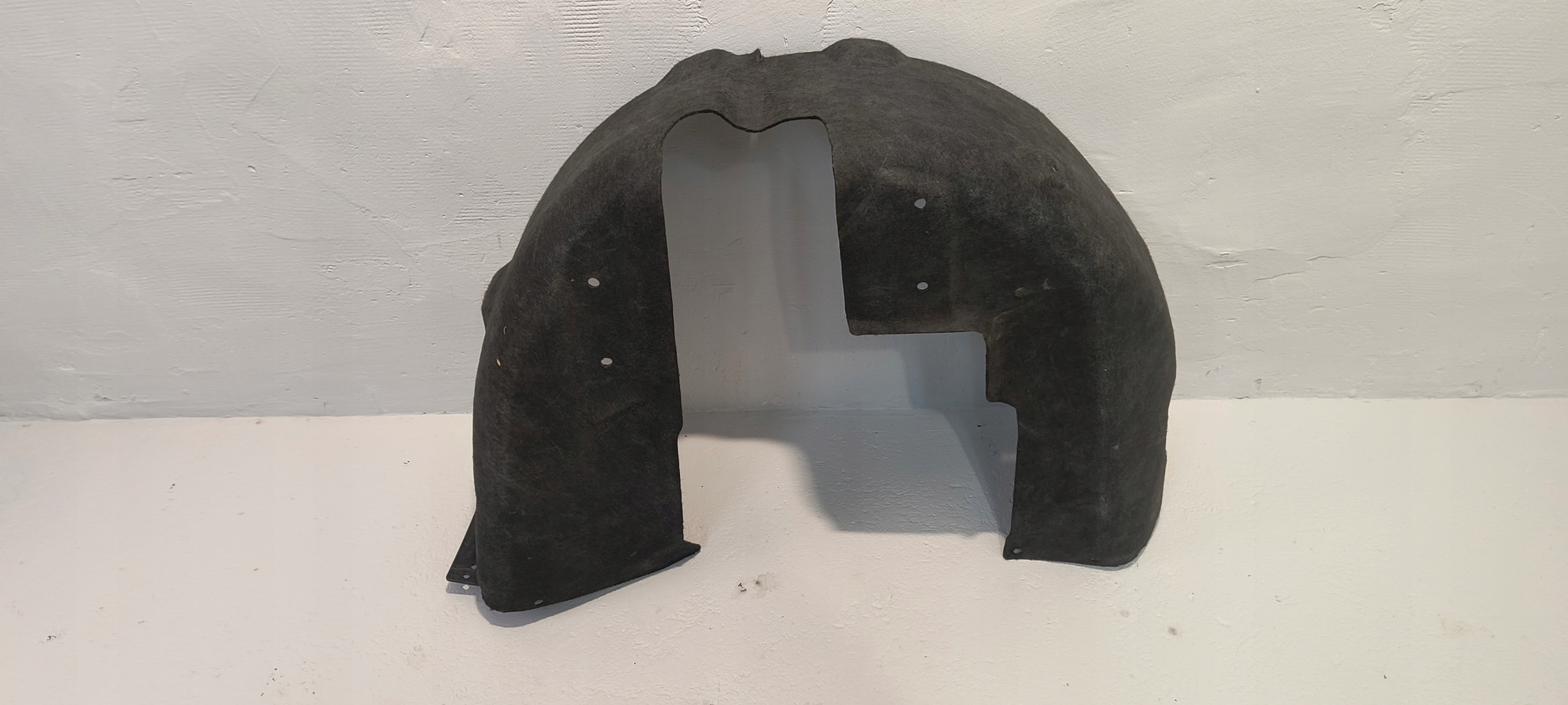 подкрылки задний левый tesla MODEL S 1016323-00-C