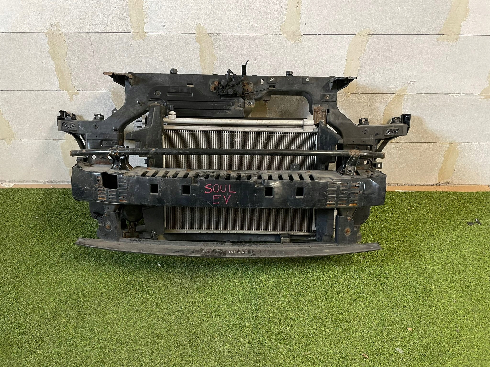 KIA SOUL EV ELEKTRYK PAS PRZEDNI WZMOCNIENIE BELKA