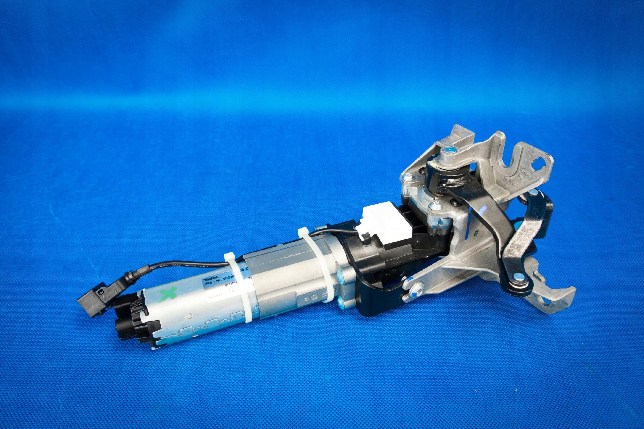 Motor hinten heckklappe Audi A8 S8 4H 4H0827851A