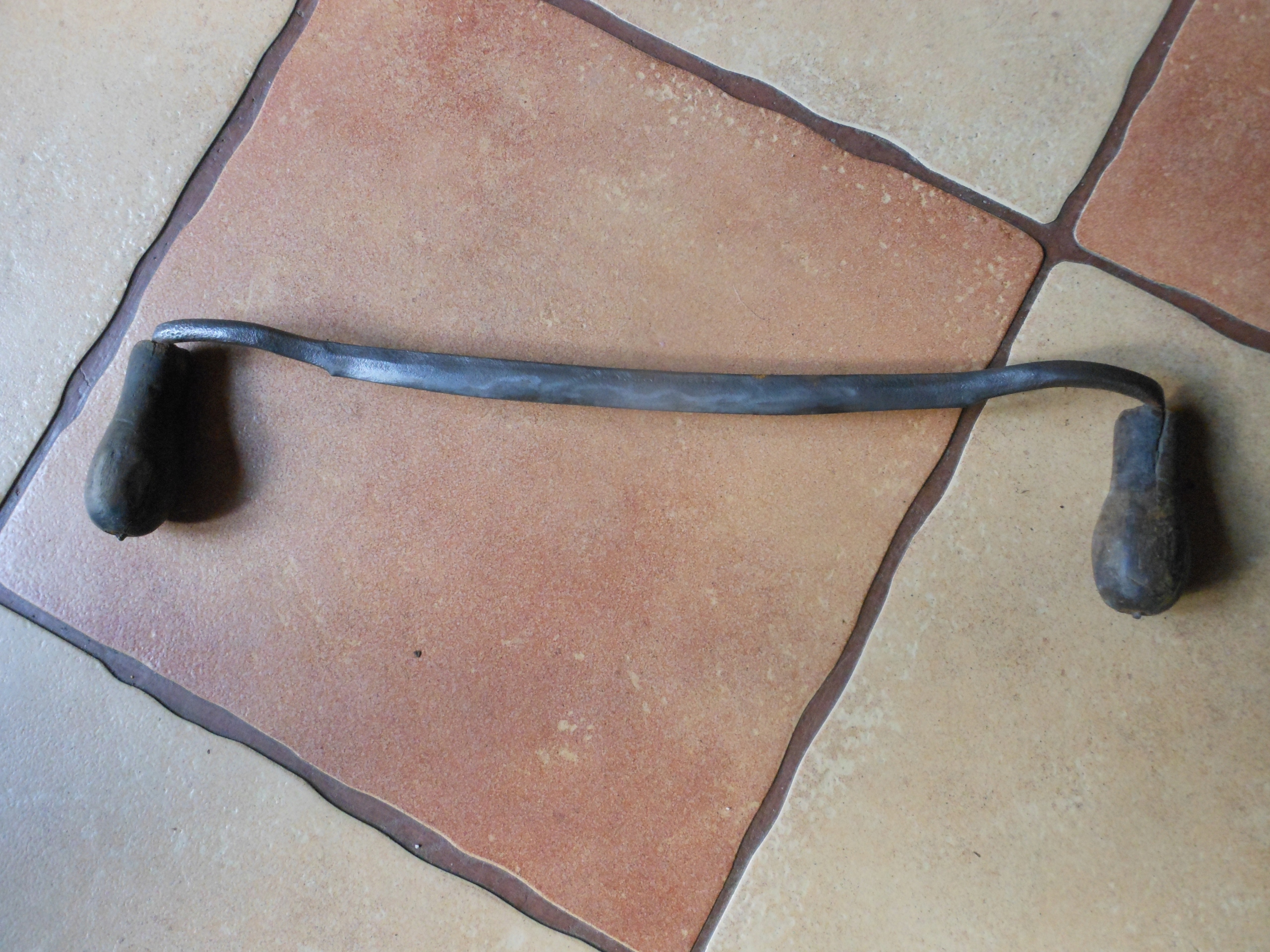 PROFESJONALNY SYGNOWANY OŚNIK DO KOROWANIA DREWNA