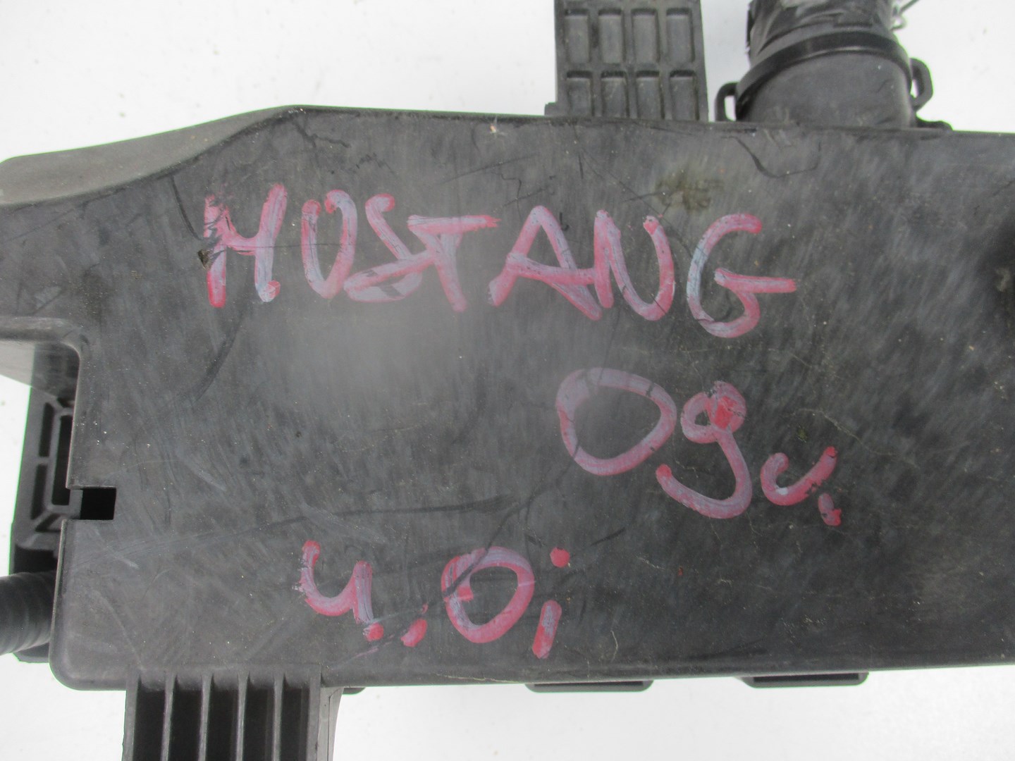 MODULE FUSIBLES FORD MUSTANG 09R 4,0I