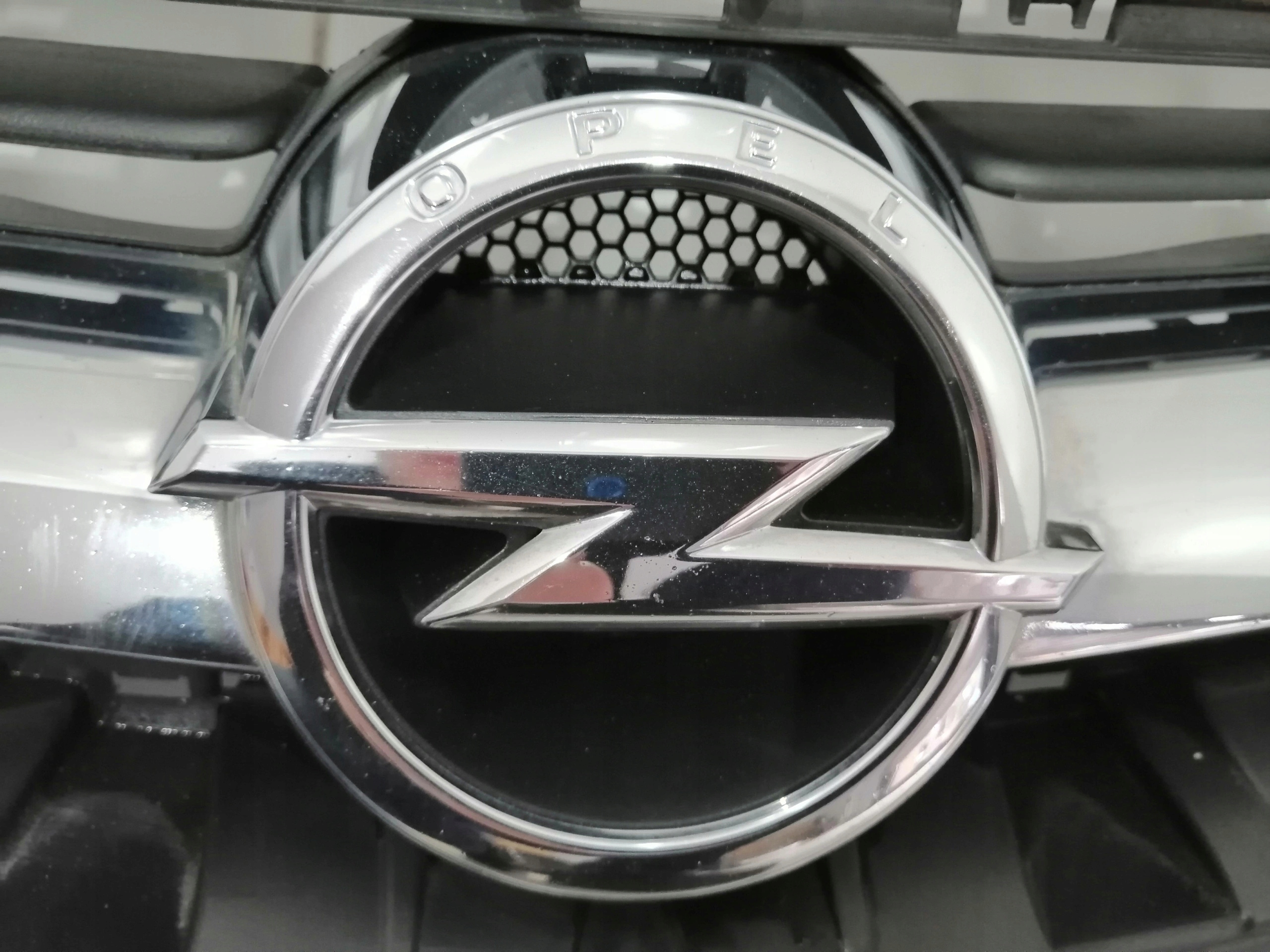 Opel Astra Kühlergrill FRONTGRILL Kühlergitter - Thumbnail 7