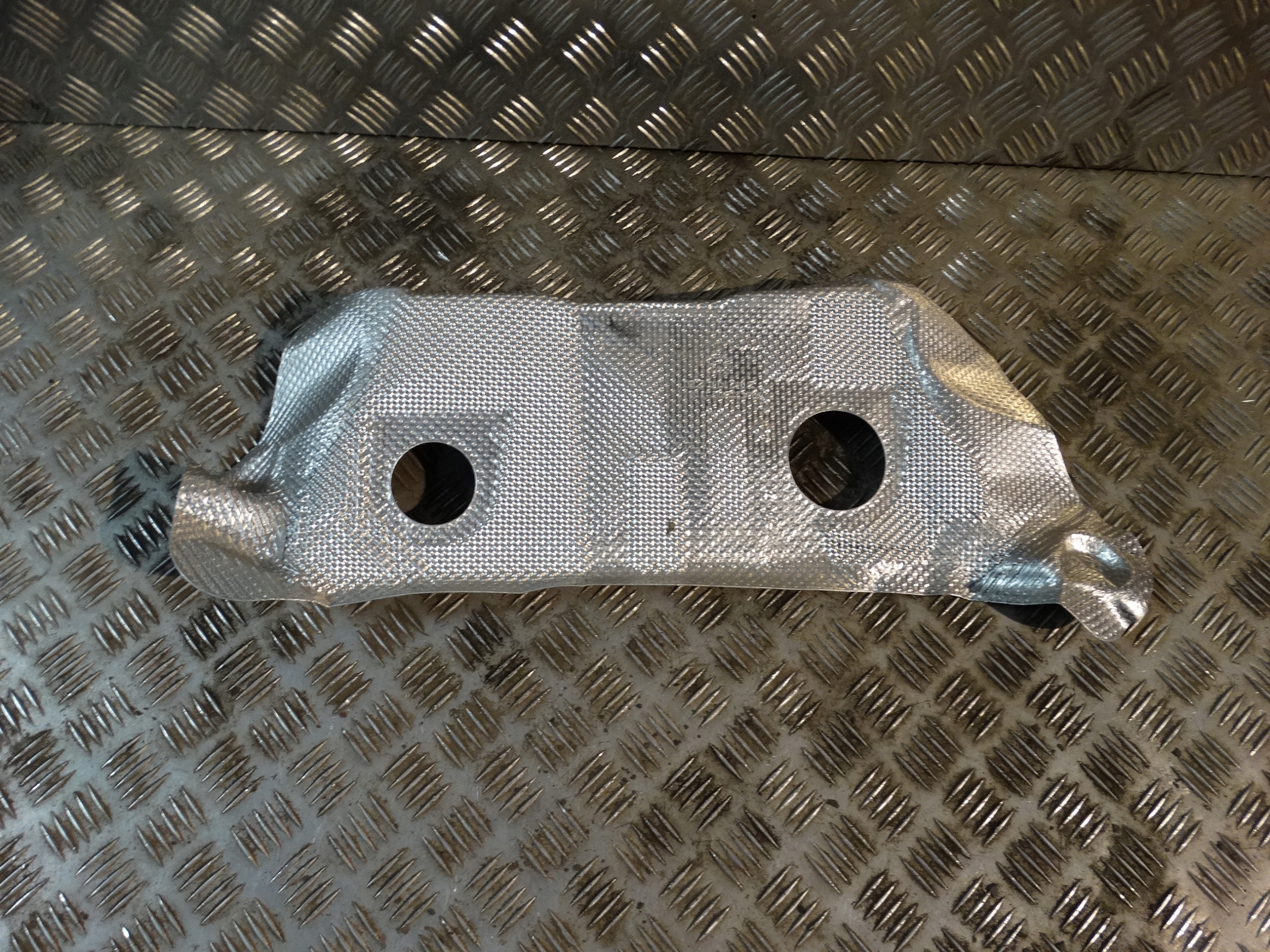 IDEALNA BLENDE ABDECKUNG TERMICZNA MERCEDES SL W232 1