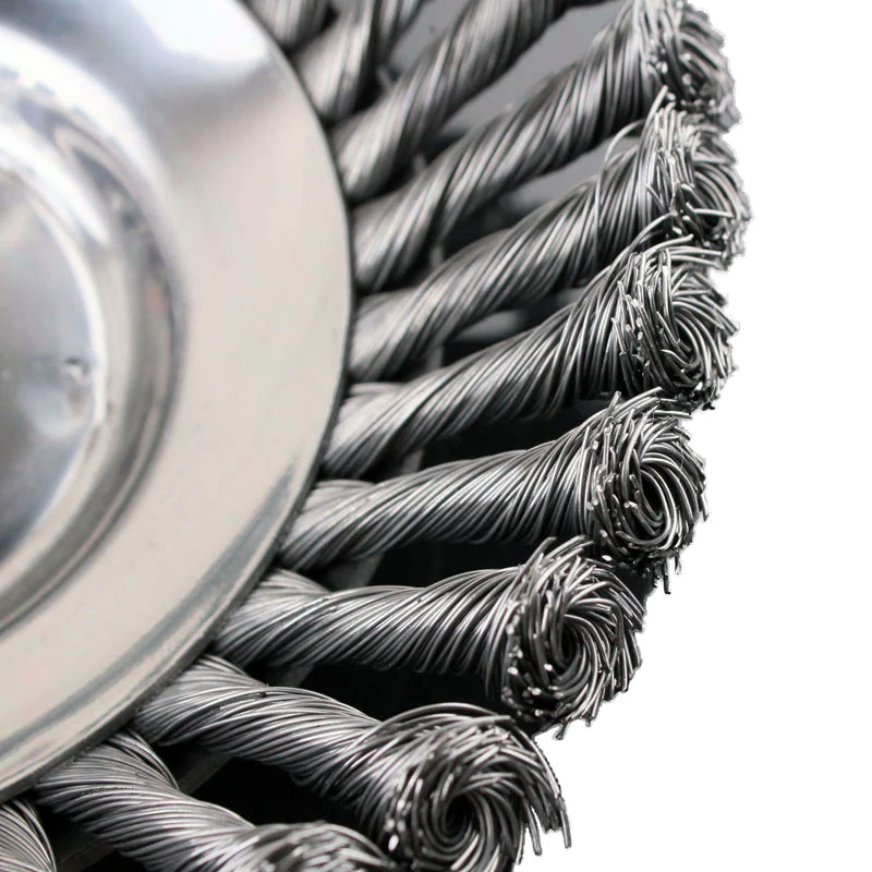 DRUCIAK TARCZA SZCZOTKA DRUCIANA DO KOSY CHWASTY Waga produktu z opakowaniem jednostkowym 1.1 kg