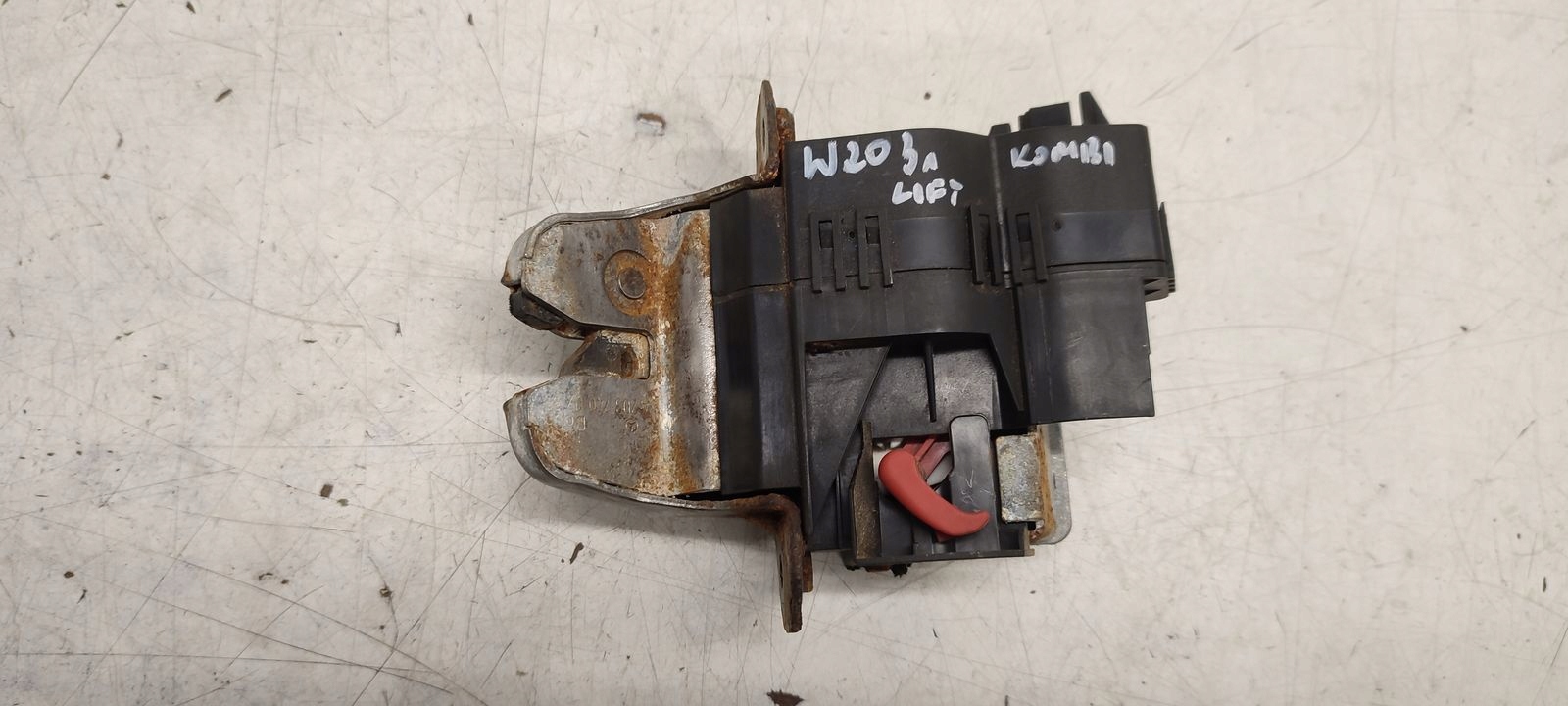 lock bonnet boot Mercedes W203 LIFT 3,0 V6