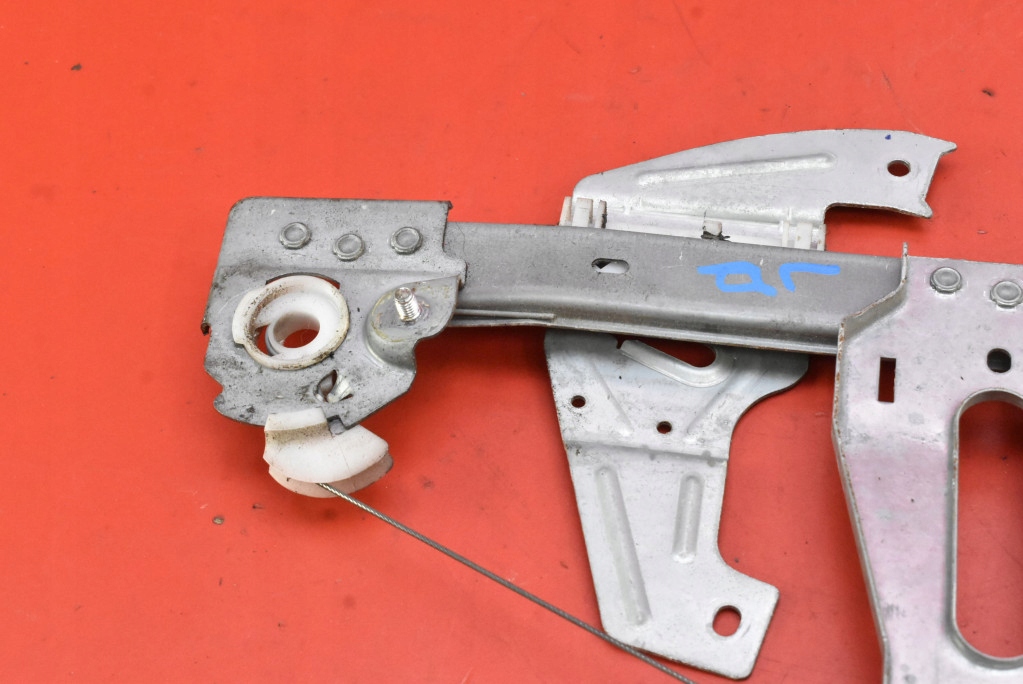 window regulator left front EU TOYOTA AYGO 1 and 3D HB LIFT 08-12
