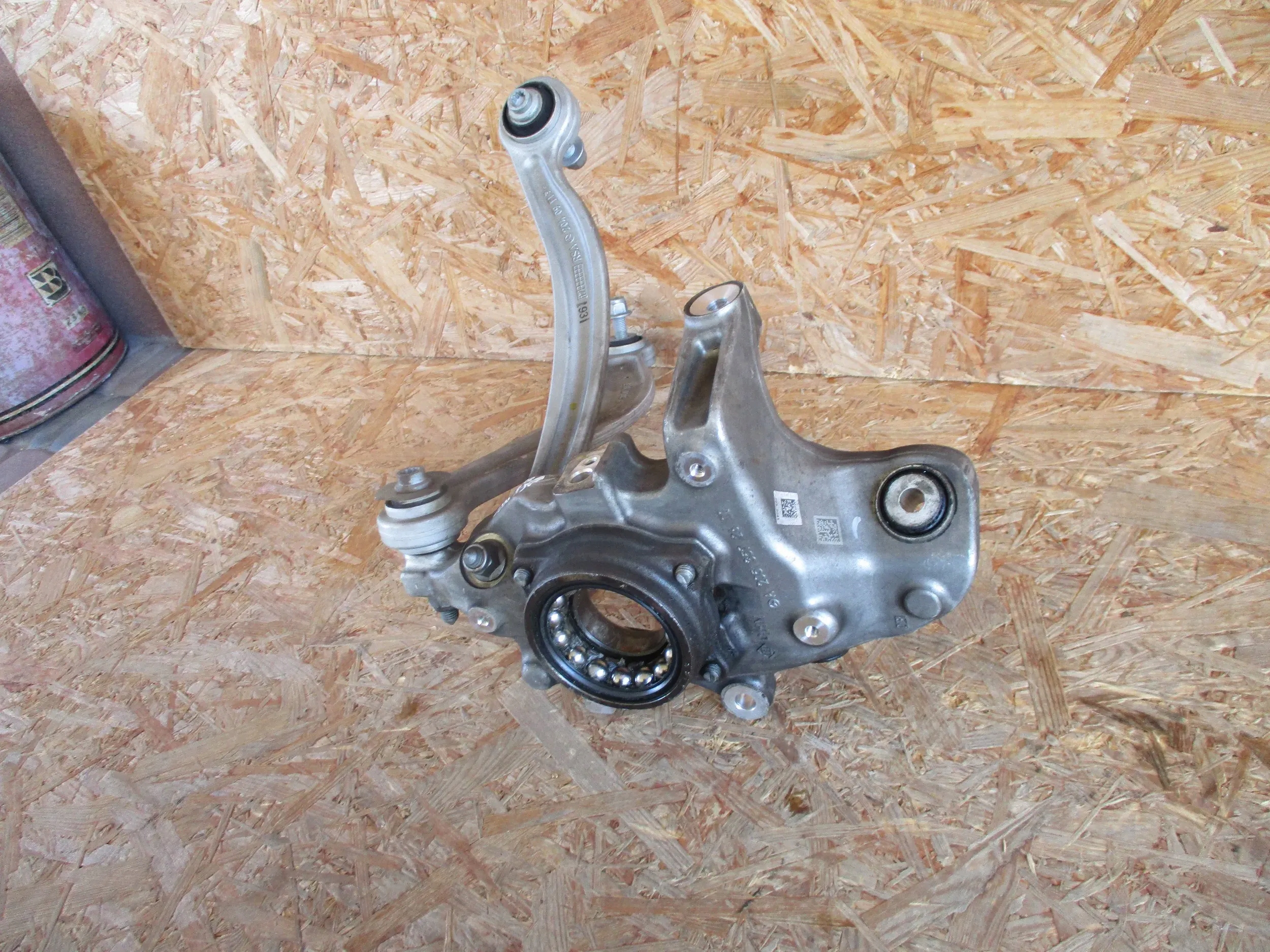 swing rear part rear right MERCEDES C KLASA W205