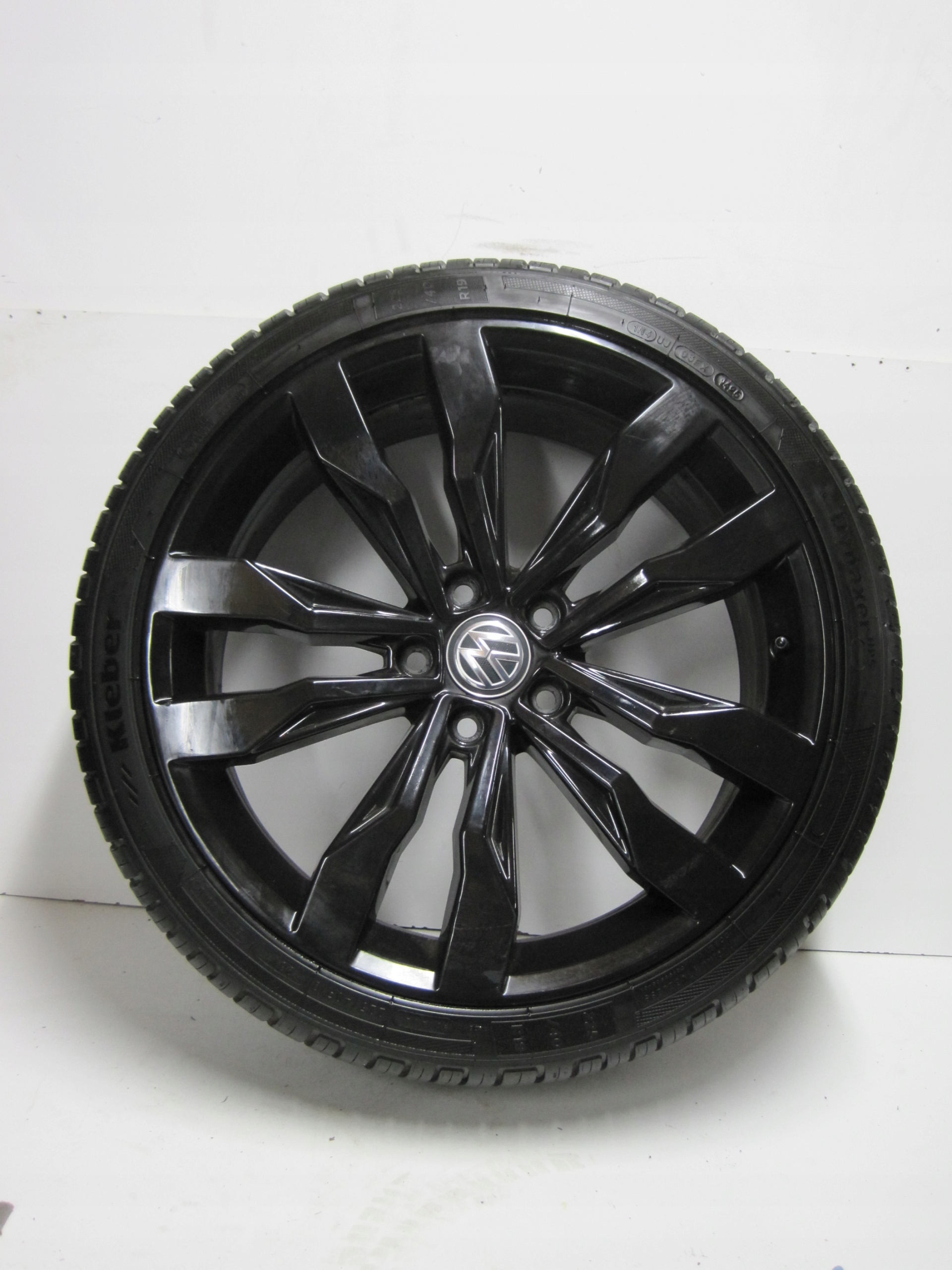 wheels discs tyres VW T-ROC 2GA R19 6MM