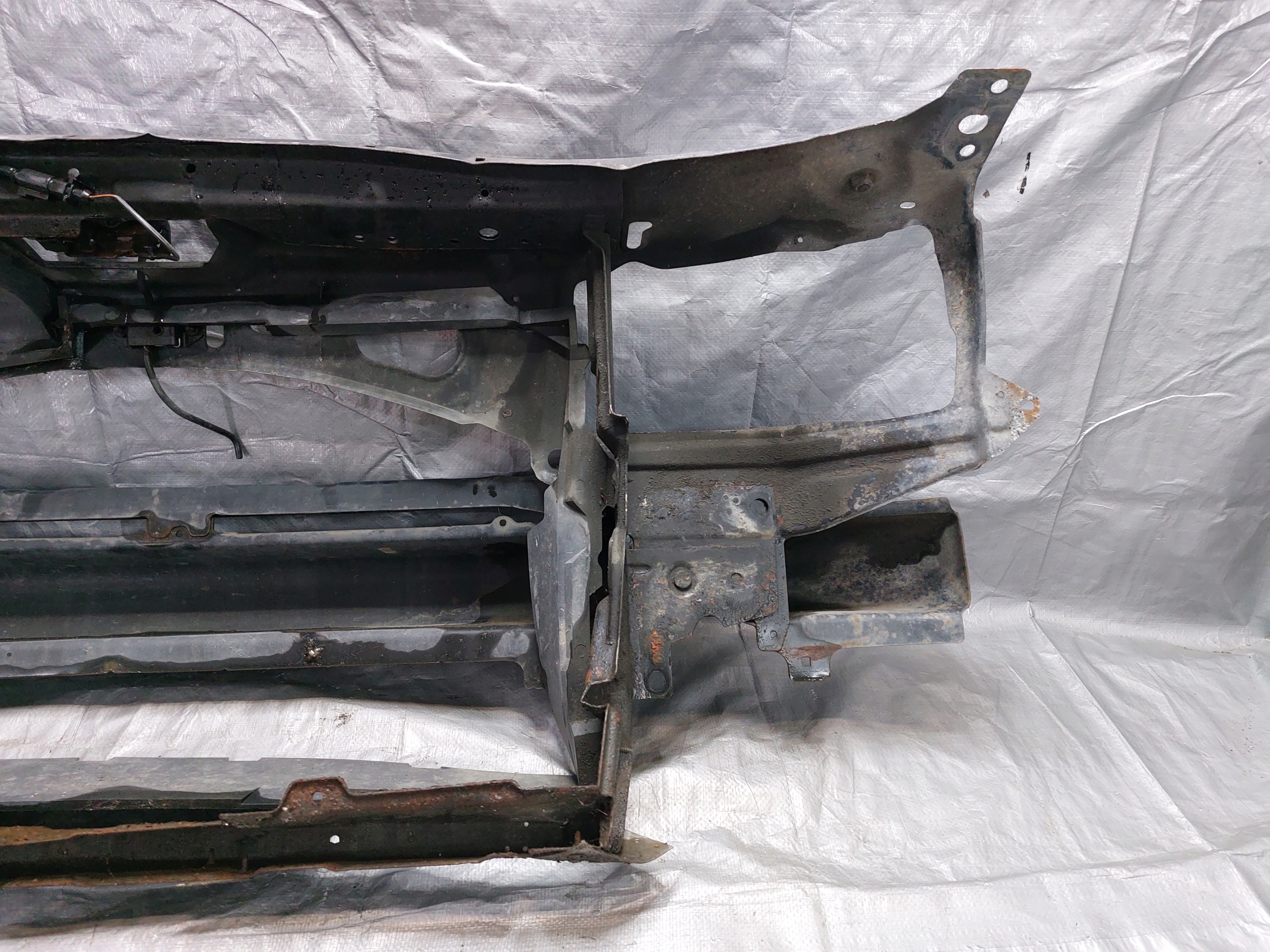 support panel for radiators pillar SKODA OCTAVIA and