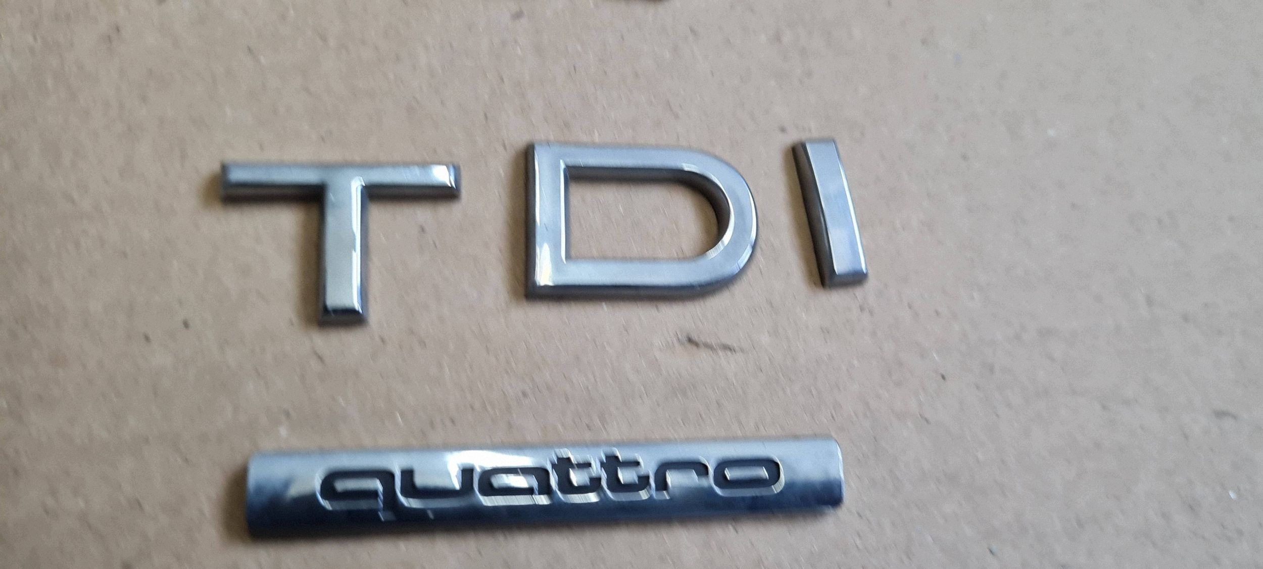 A7 4G EMBLEMAT logo NAPIS bonnet boot rear part A7 TDI QUATTRO