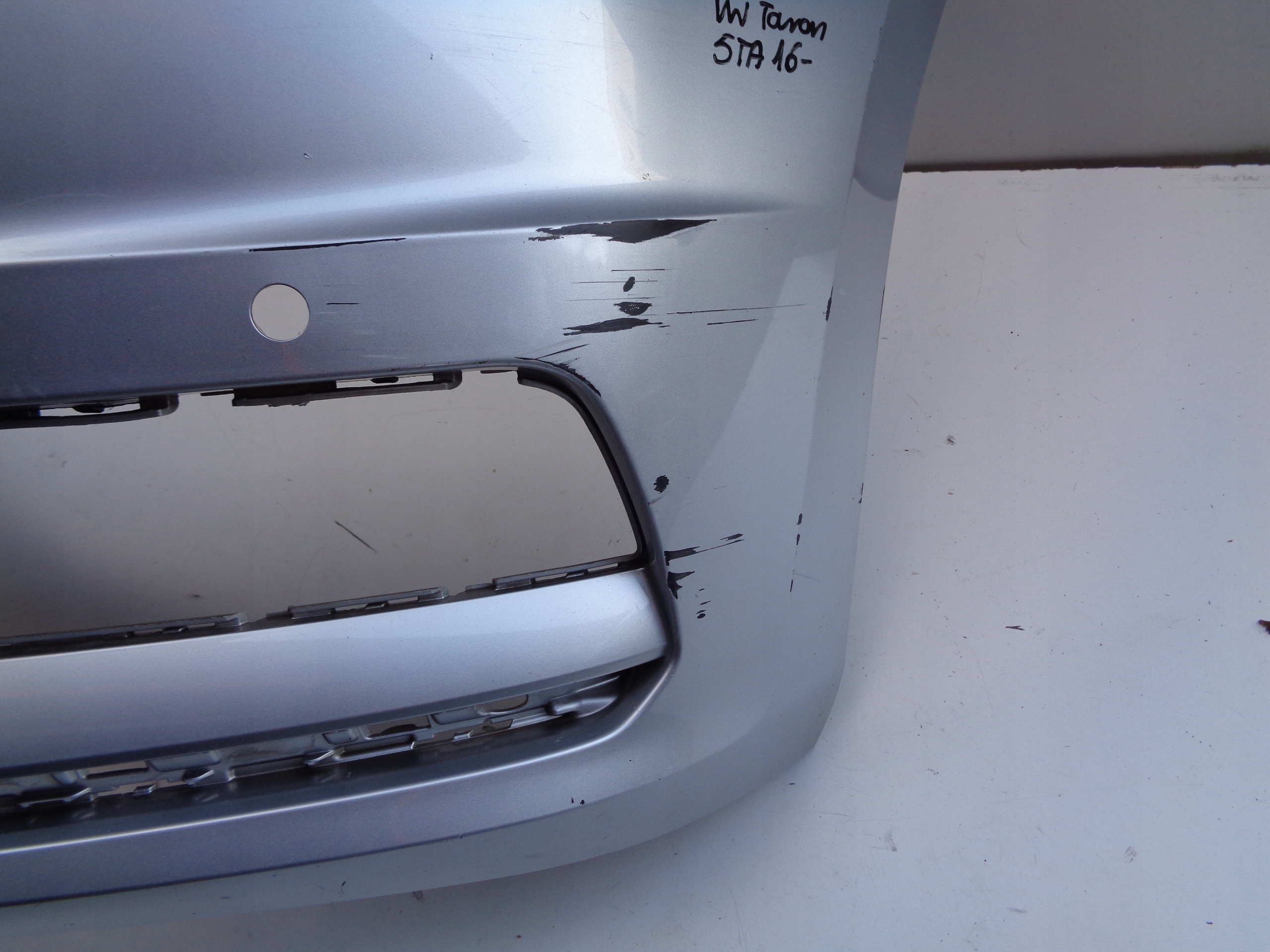 Frontstoßstange VW TOURAN 5TA 16- NR 48908