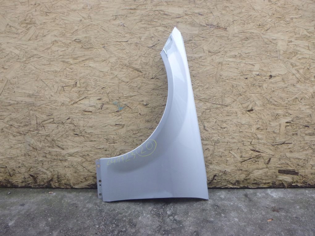 MERCEDES C KLASA W 204 fender left front