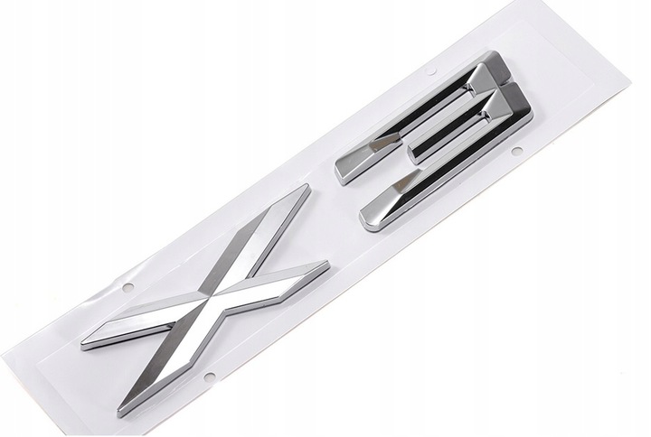 Emblemat napis X3 chromowany do BMW