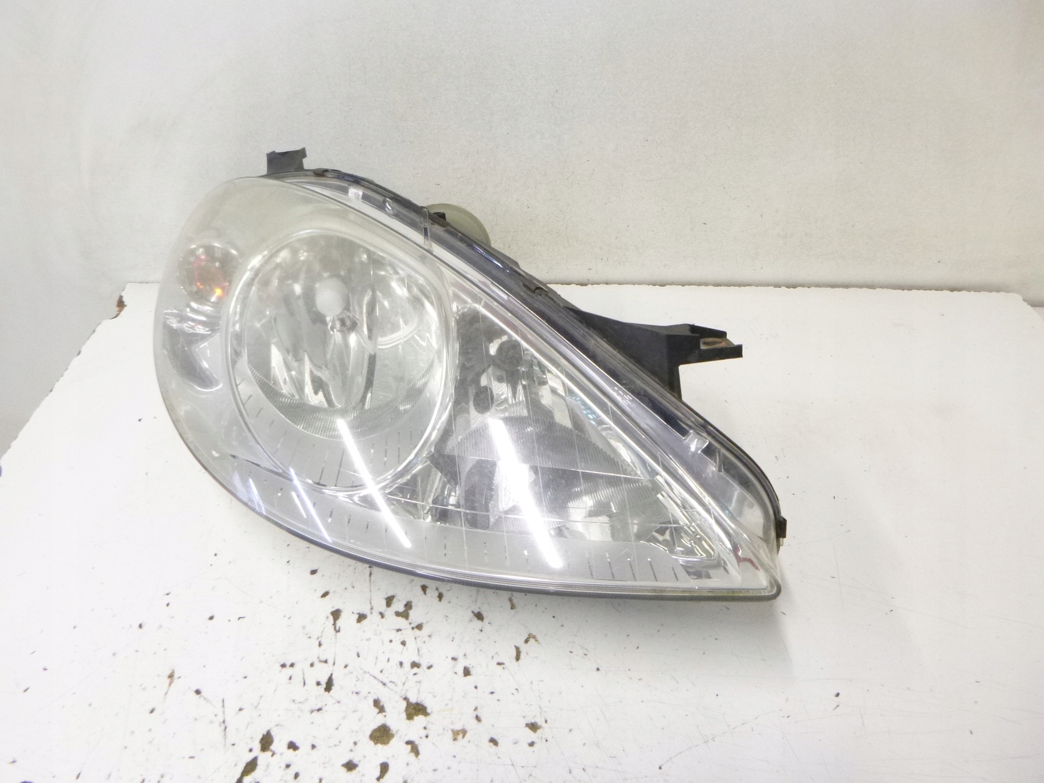 light front right Mercedes W169 2004r. 1698200261