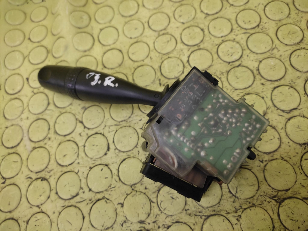 TOYOTA RAV 4 II wiper control