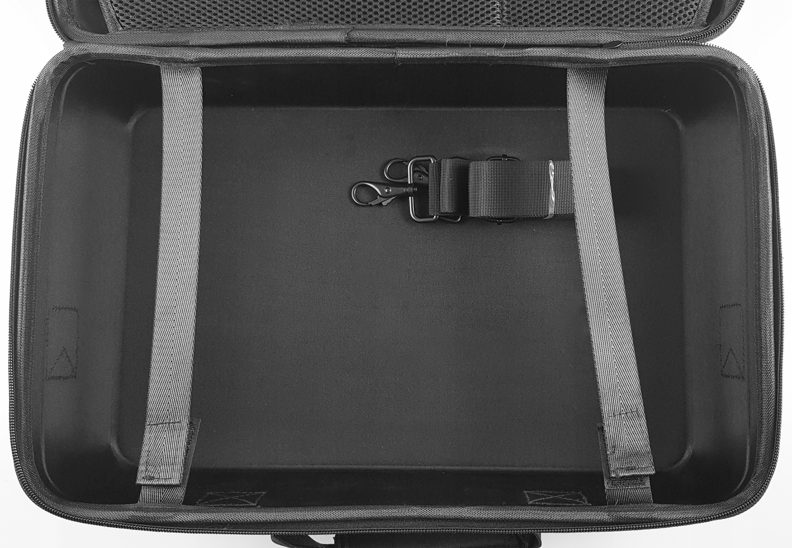 ETUI KUFEREK WALIZKA TORBA DO PLAYSTATION 5 PS5 CZARNY Producent Vortex