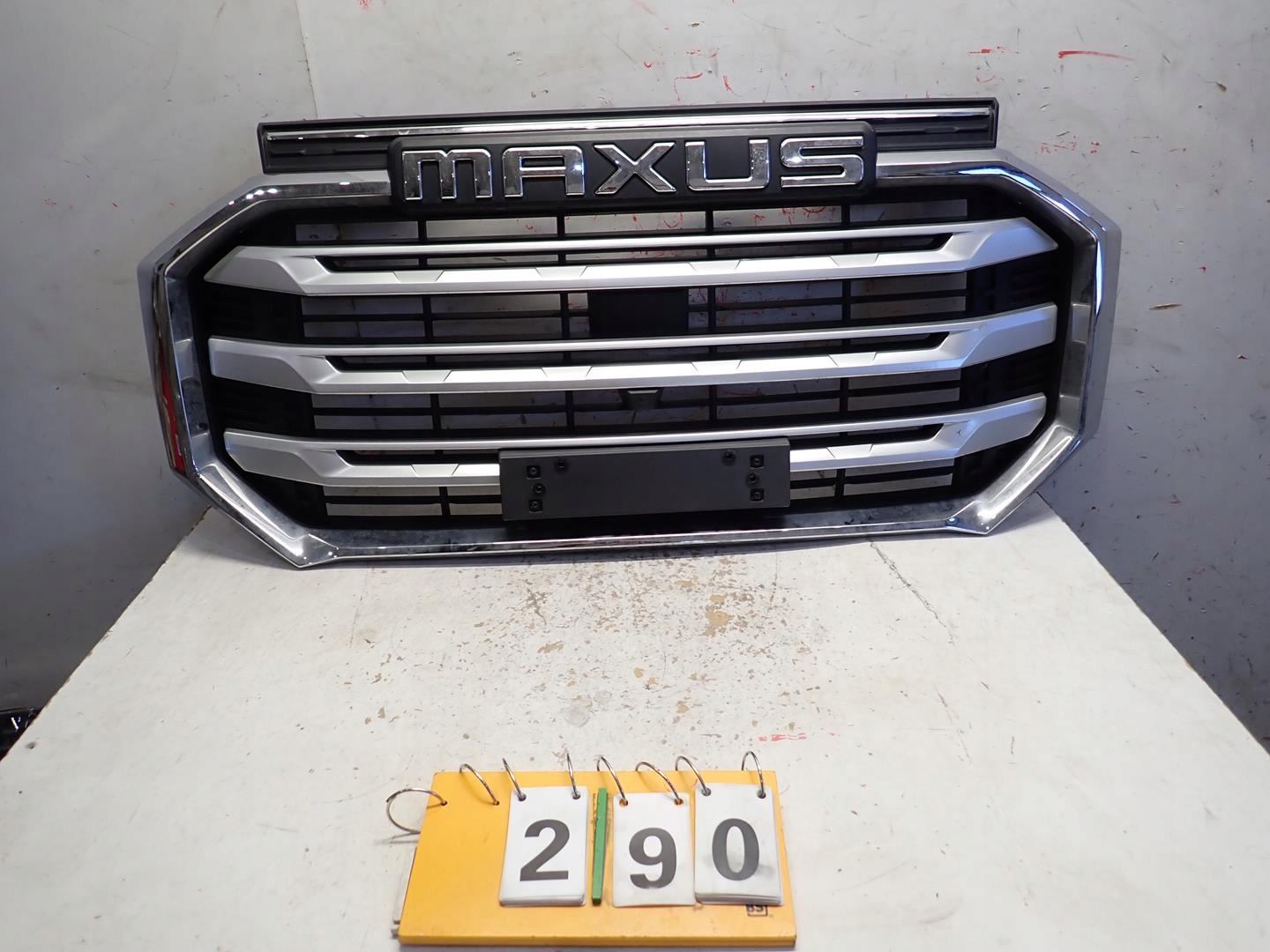Grill MAXUS T90 2021- C00455004