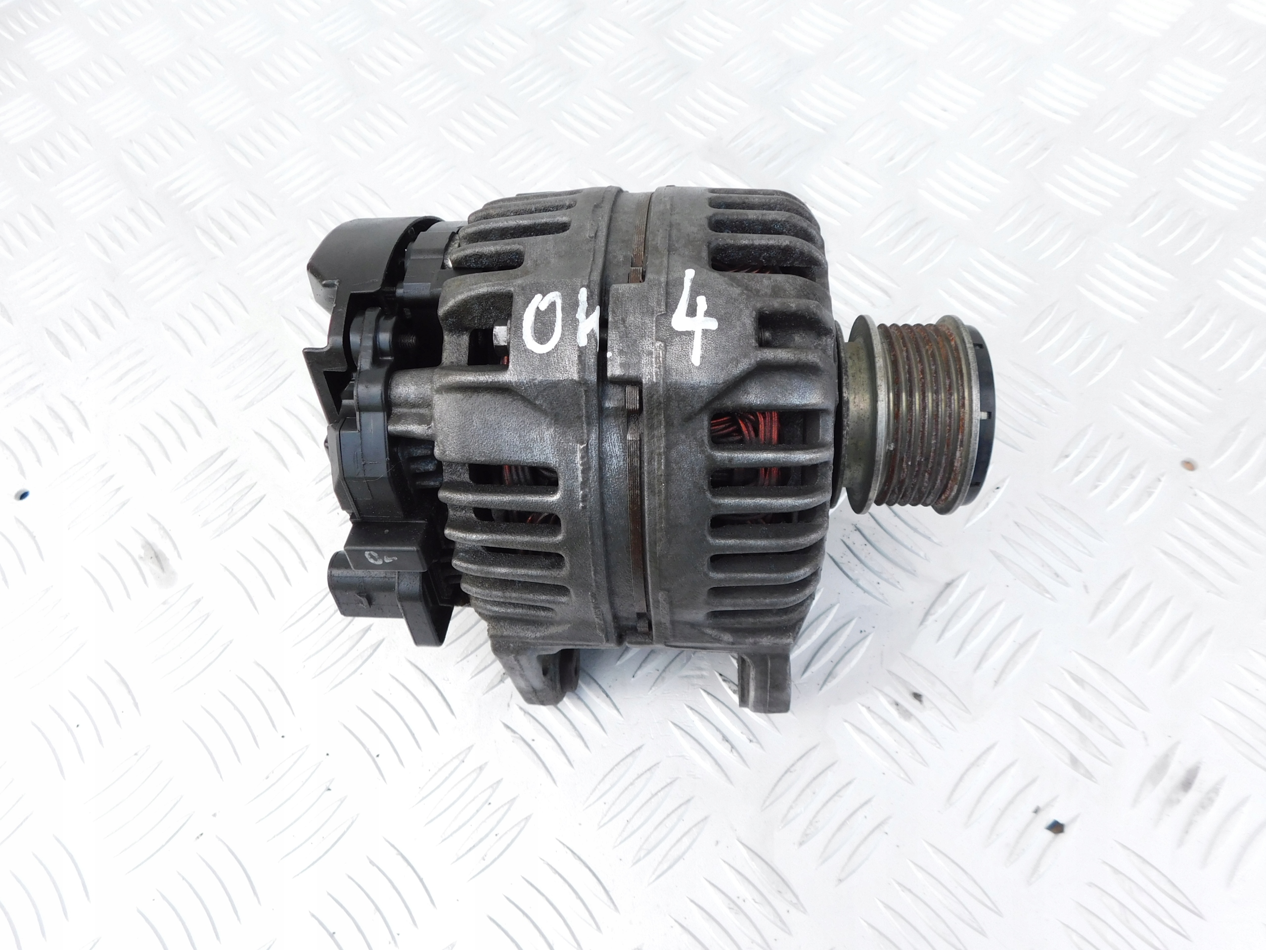 VW Crafter 2.5 TDI Alternator 14V 110A OEM 100% sprawny 06F903023D