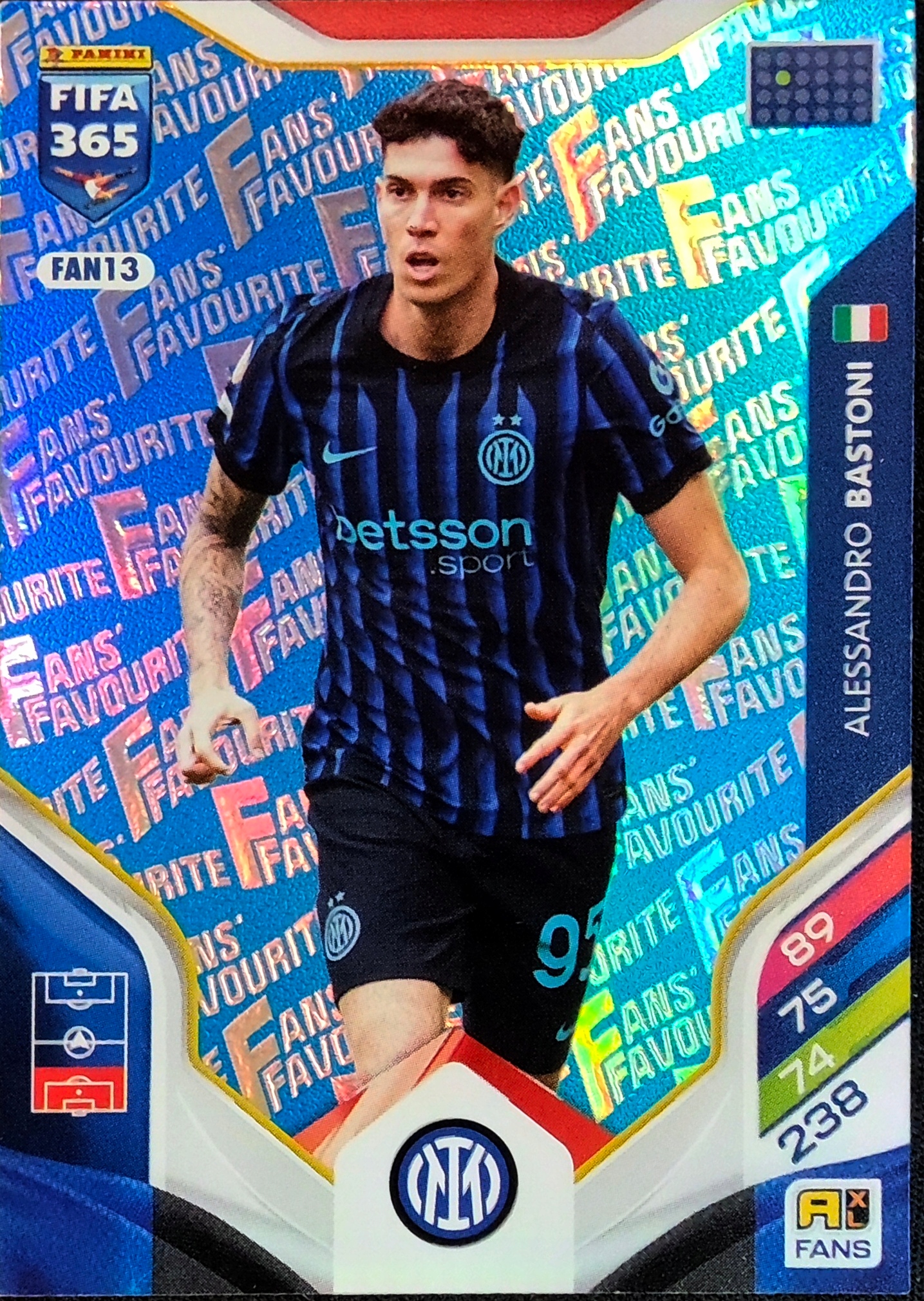 PANINI FIFA 365 2026 FANS FAVOURITE BLUE ALESSANDRO BASTONI INTER FAN13 PANINI FIFA 365 2026 FANS FAVOURITE BLUE ALESSANDRO BASTONI INTER FAN13