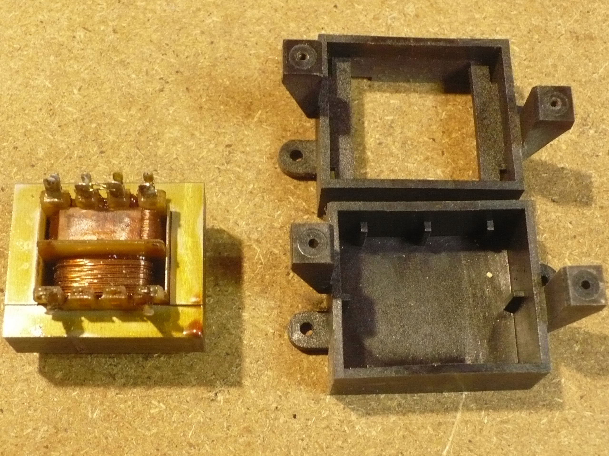 OSŁONA TRANSFORMATORÓW TYPU TS 6/XX DO UNITRA DIORA RADMOR FONICA ELTRA