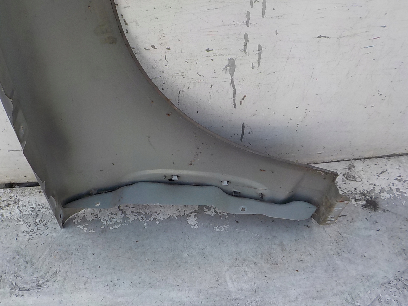 576 JAGUAR XF X250 fender left front front