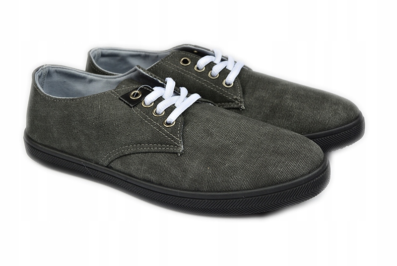 TENISÓWKI SZNUROWANE WYJŚCIOWE BLACK/BLACK 45 Stan opakowania oryginalne