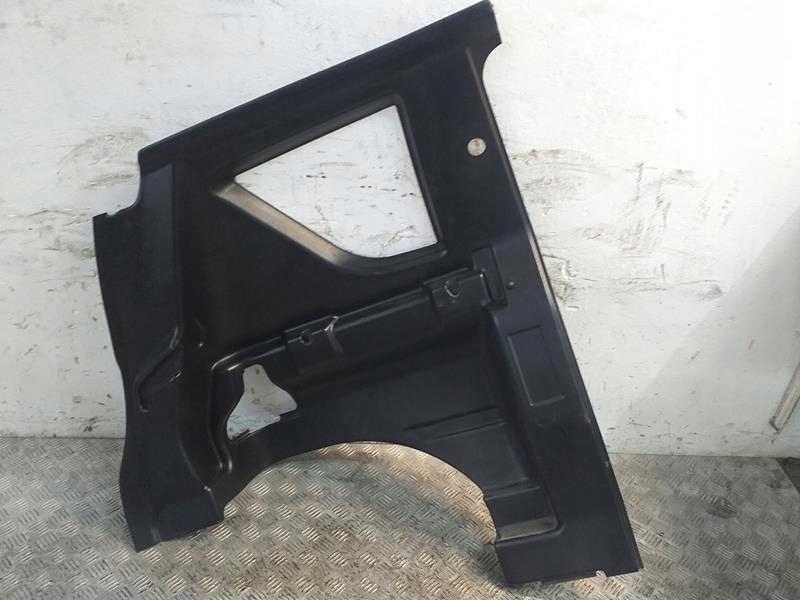 TAPICERKA BAGAŻNIKA LEWY TYŁ AIXAM S8 16r