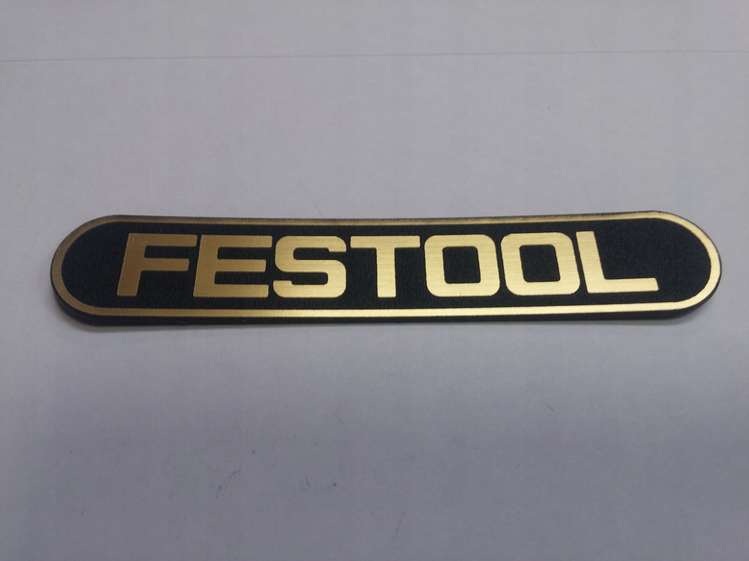 

Festool naklejka emblemat 164 x 30 mm * Złota
