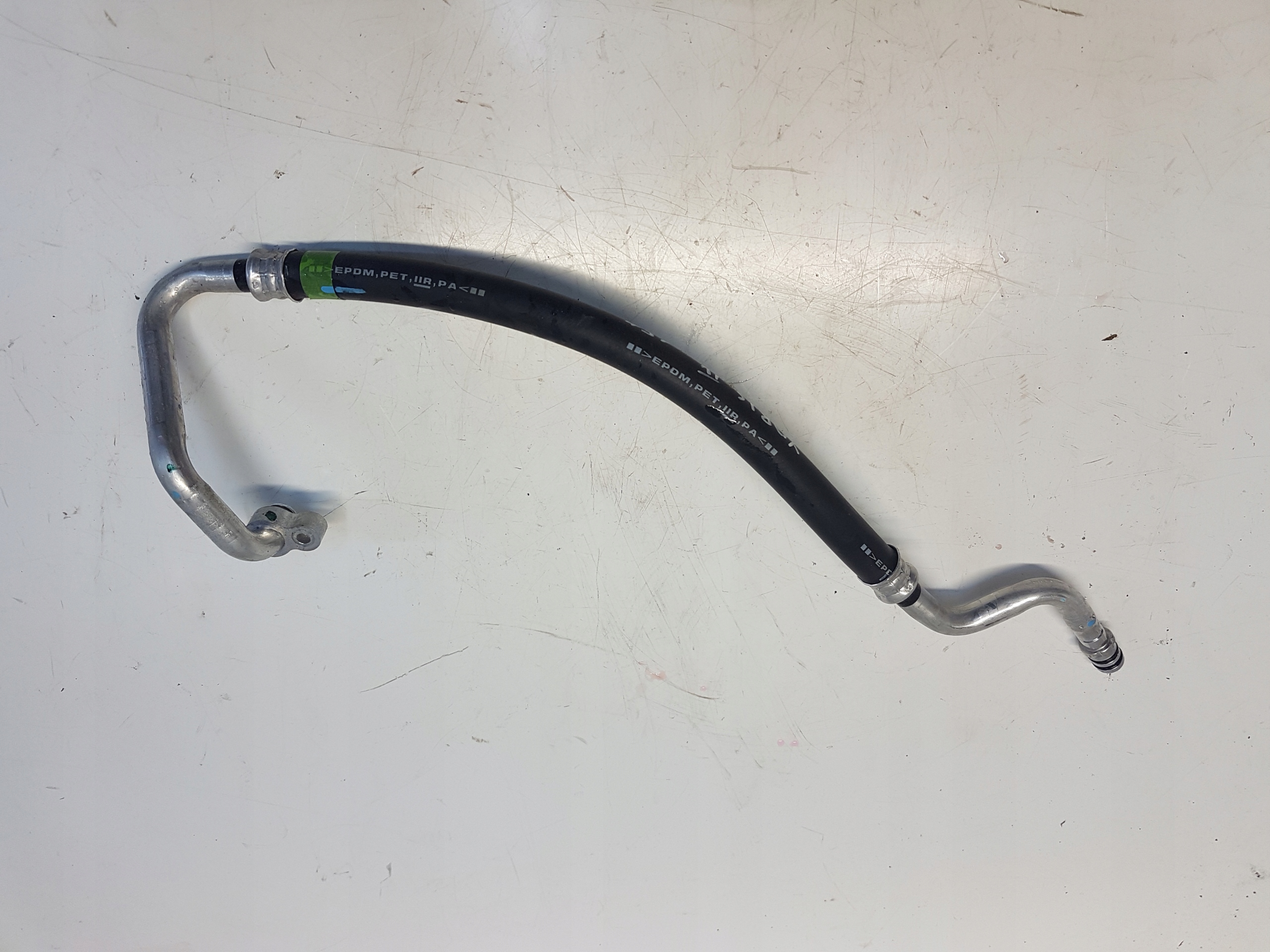 YARIS IV P21 трубка кондиционер