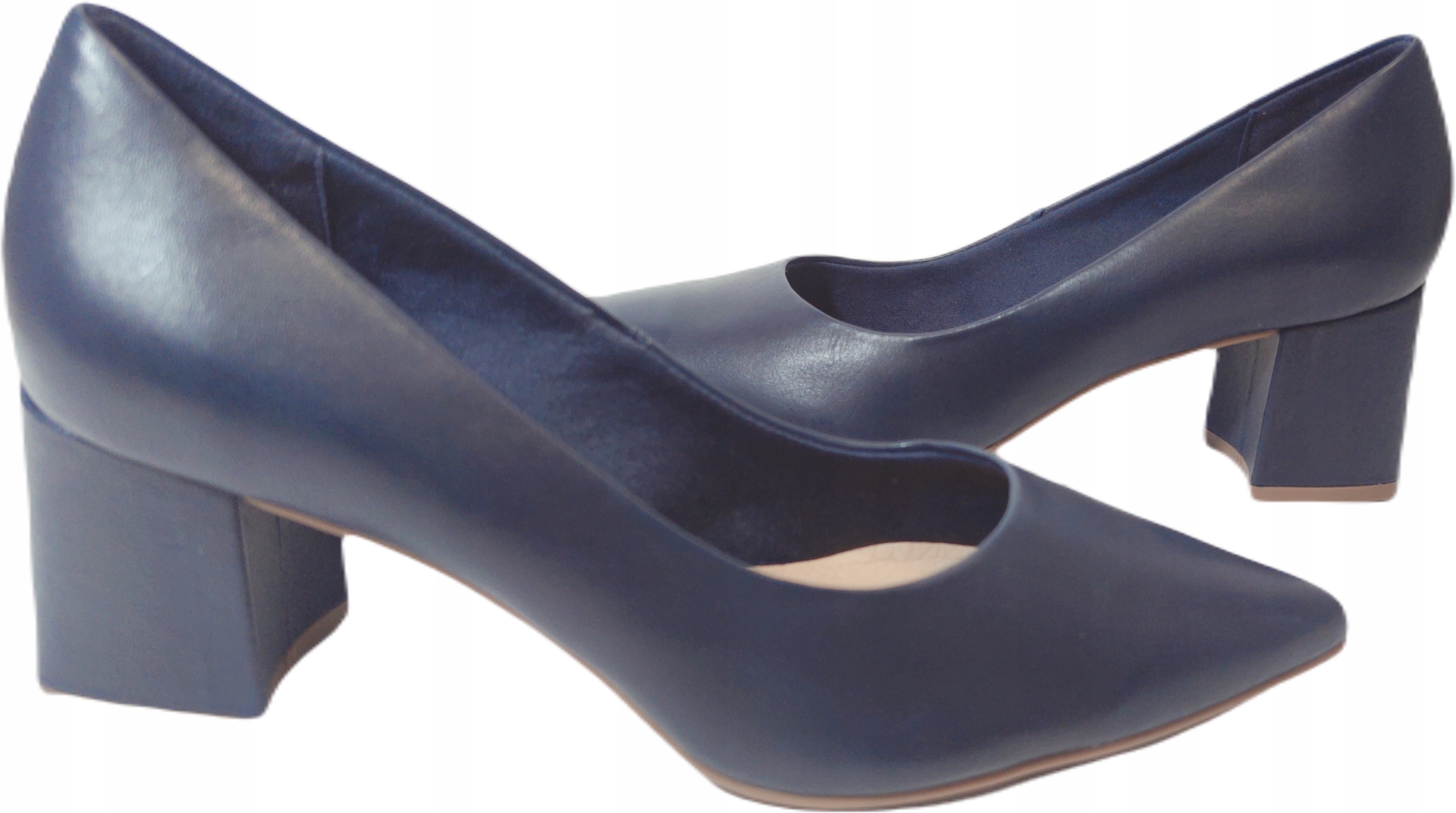 Měkké lodičky Bottero 354901 tmavě modré, vel. 38