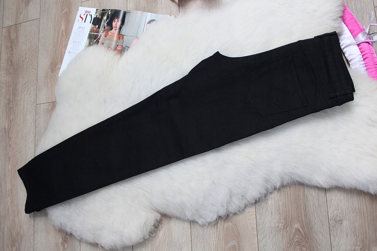 SPODNIE DAMSKIE CZARNE PROSTE ze streczem 40 L * M&S nowe bez metki Rozmiar 40