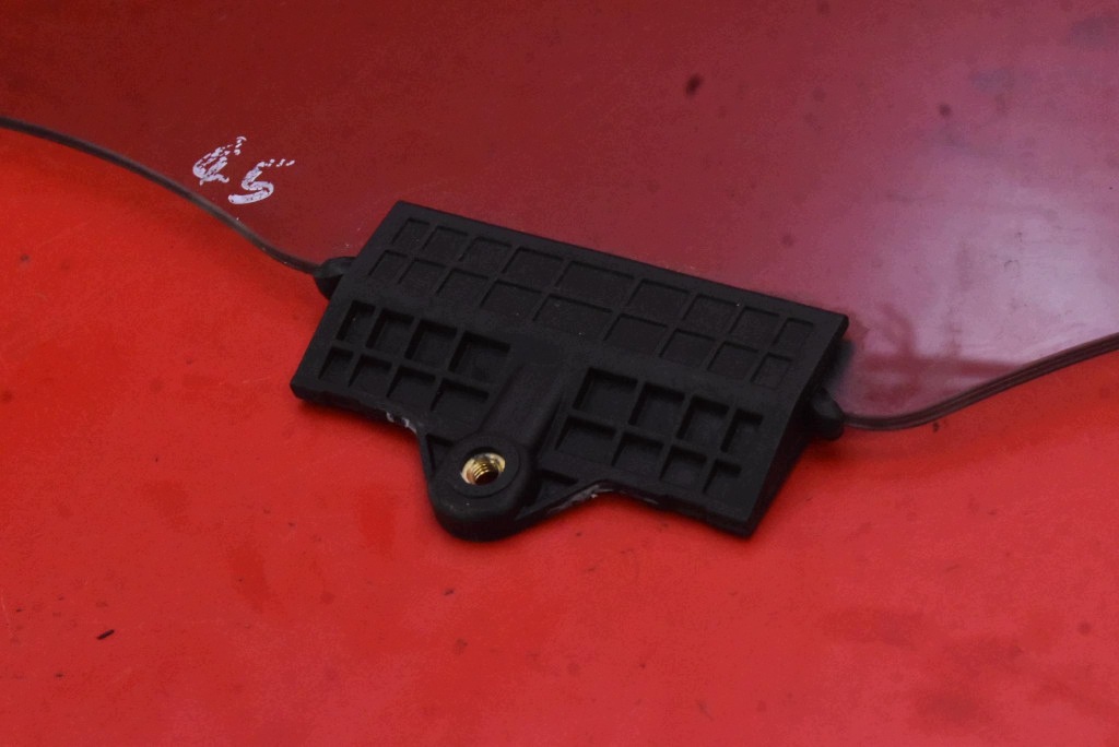 window side left front front KIA EV6 GT 21