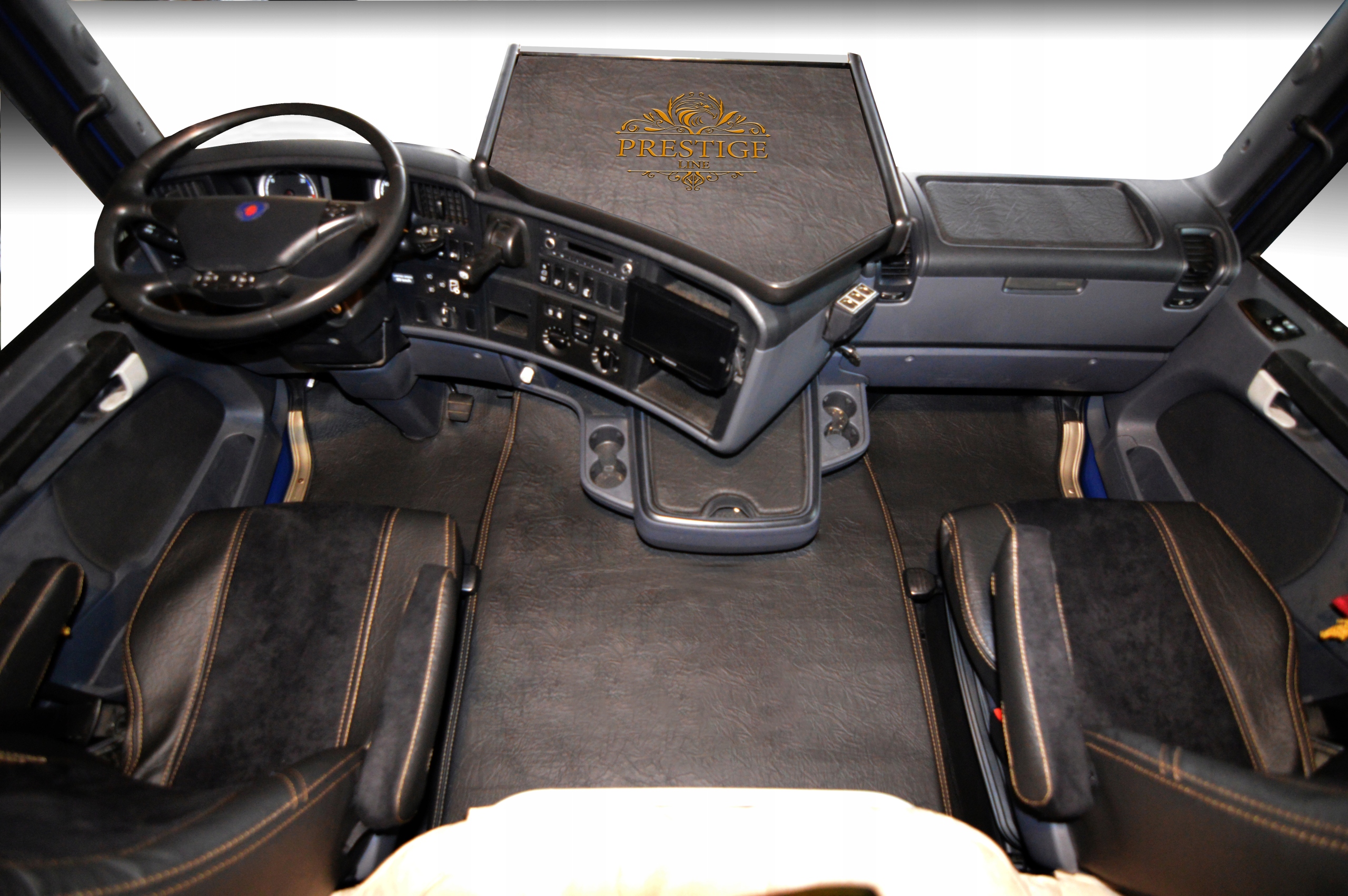 Dywaniki PRESTIGE LINE Scania R od 2009 - 2013 Kolor czarny