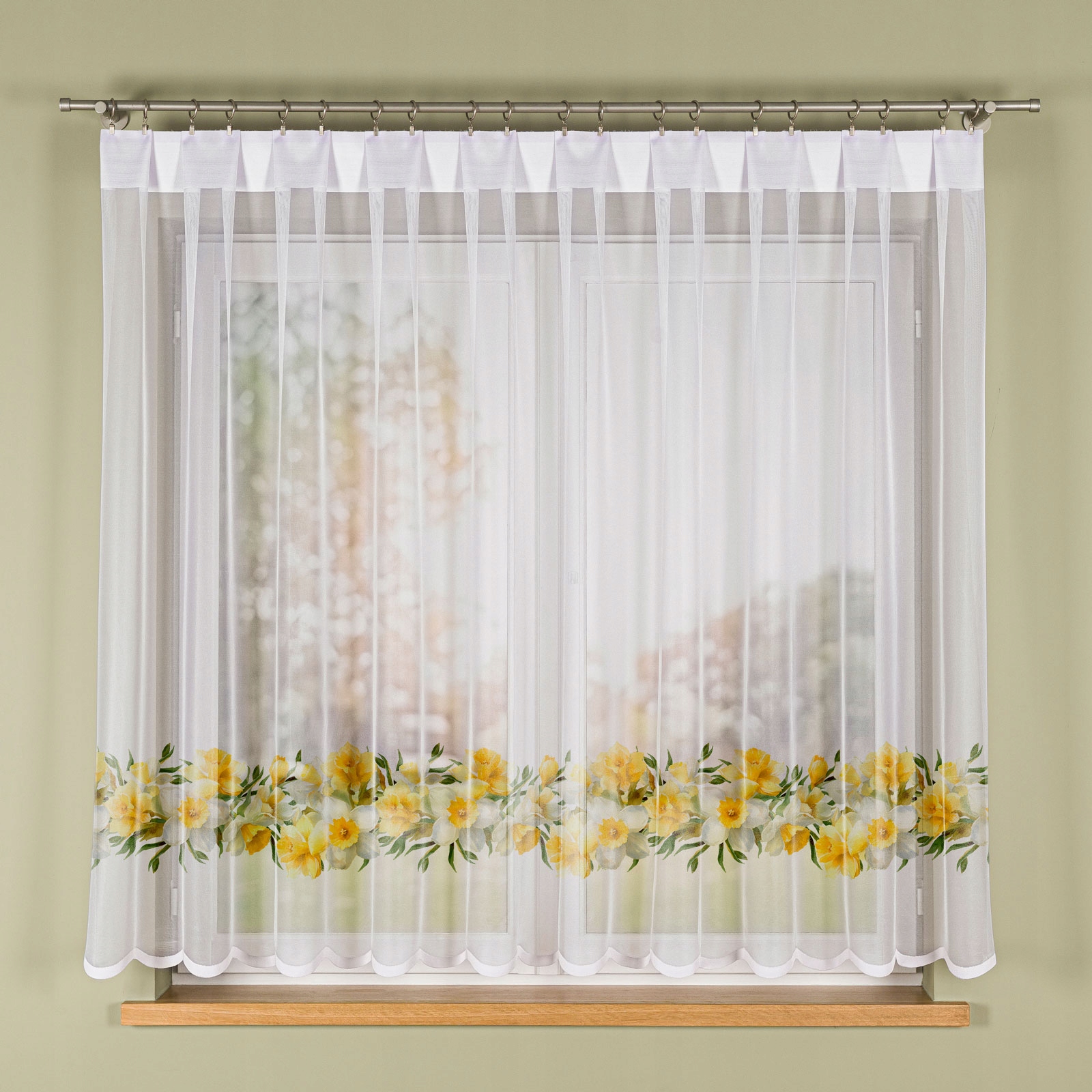 Narcisy záclona, vel 400 x 160 cm, potištěná (s lemováním)