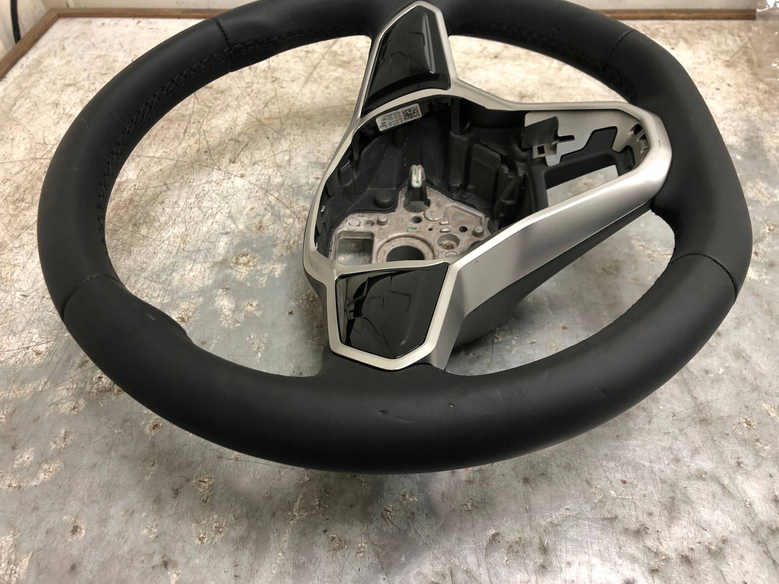 lenkrad Leder MULTIFUNKCJA DOTYKOWA VW ID4 ID.4 10A419089