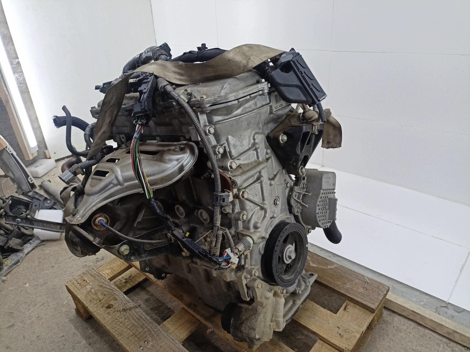 engine complete Toyota Prius 3 XW30 ZVW30 2010 X2ZR-W20